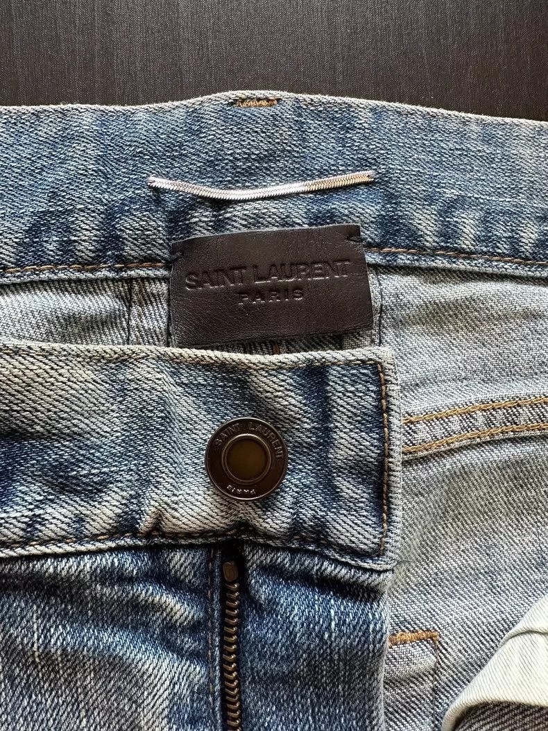 Saint Laurent Paris Saint Laurent Paris Distressed Skinny Jeans in Light Wash- Size US 29 - 3 Thumbnail