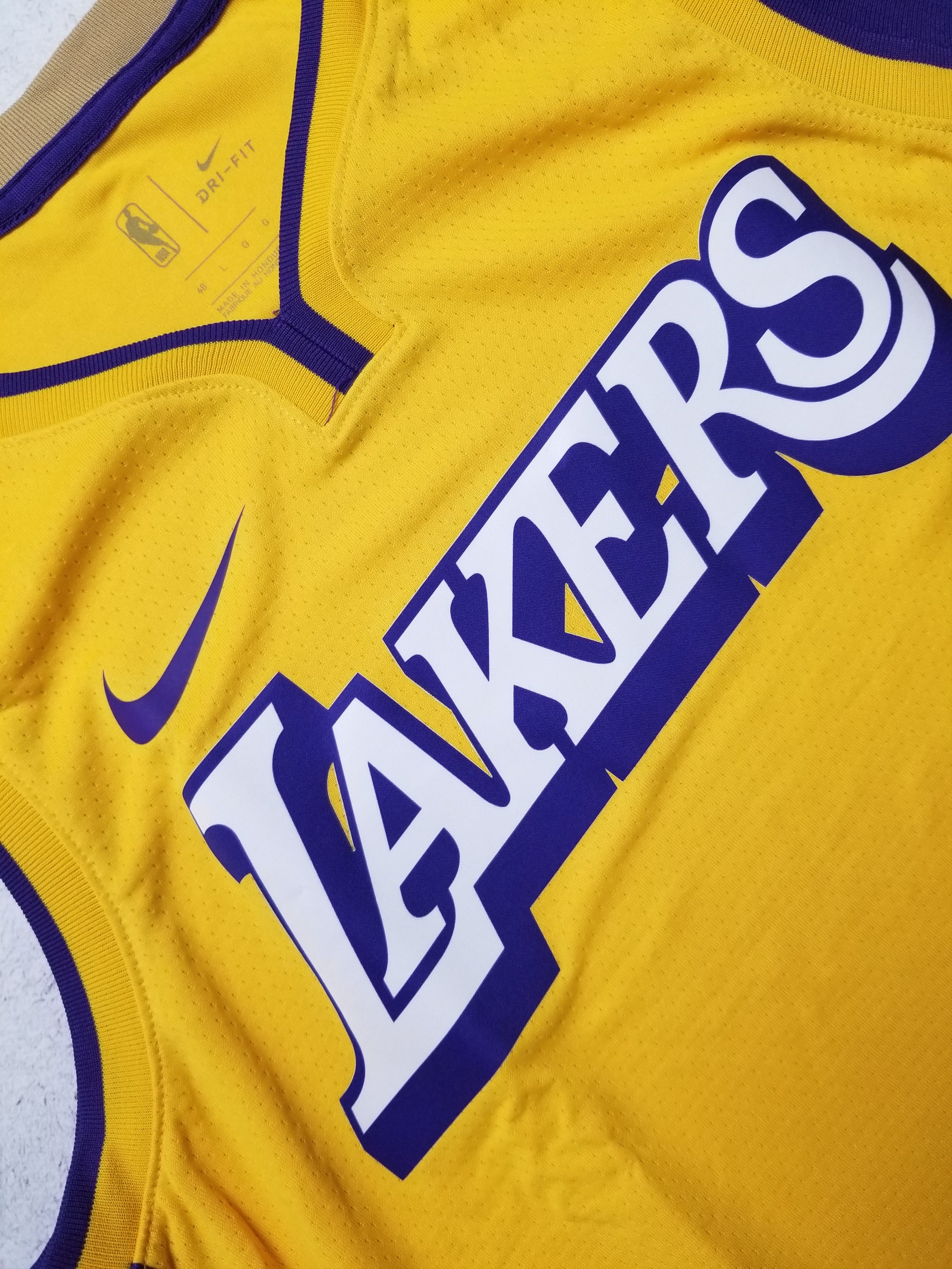 Nike Nike Los Angels Lakers NBA Swingman Blank Jersey AV4647-728 Size US L / EU 52-54 / 3 - 7 Thumbnail