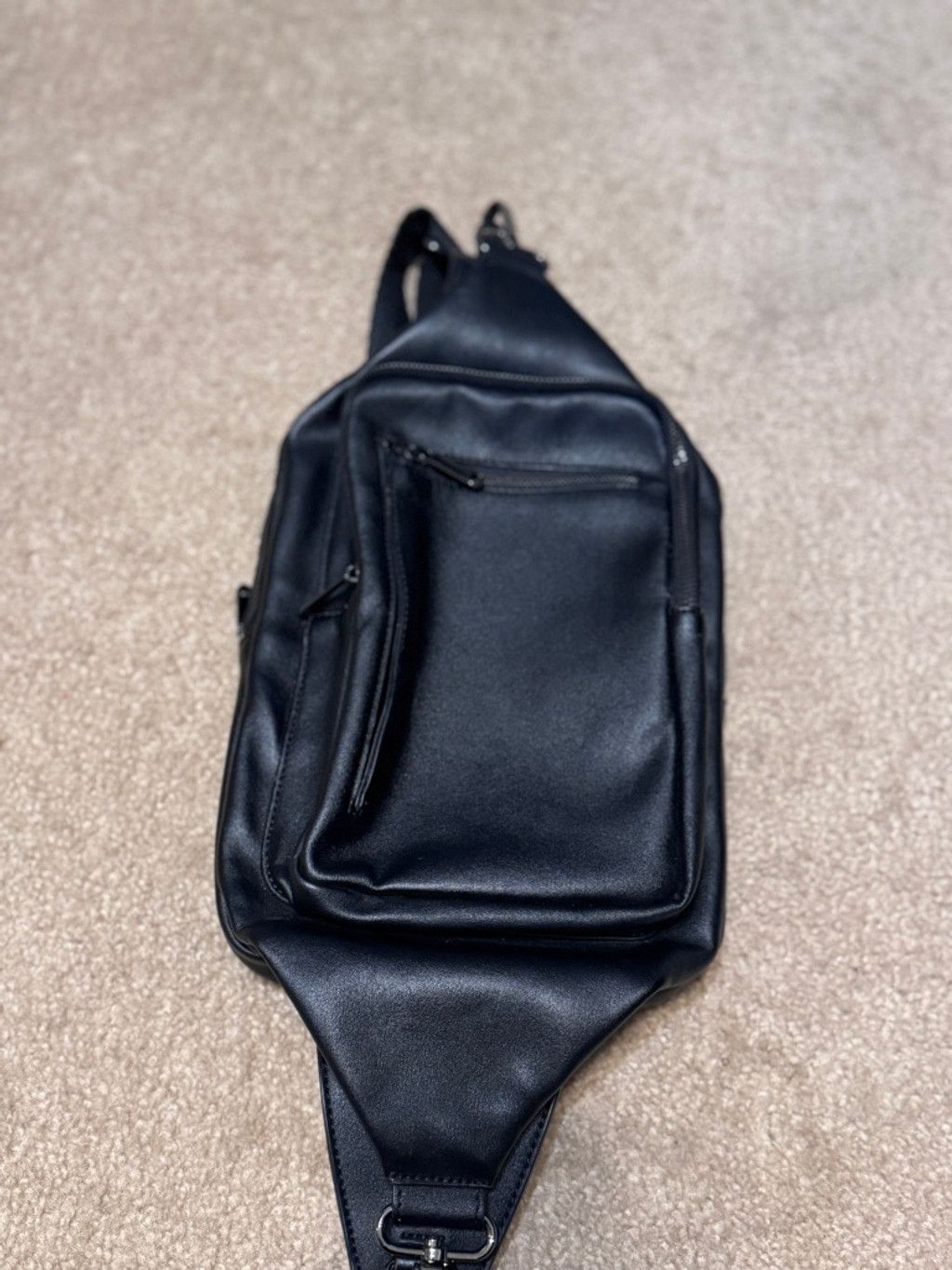 The Unbranded Brand Black Leather Sling Bag Large Size ONE SIZE - 1 Thumbnail