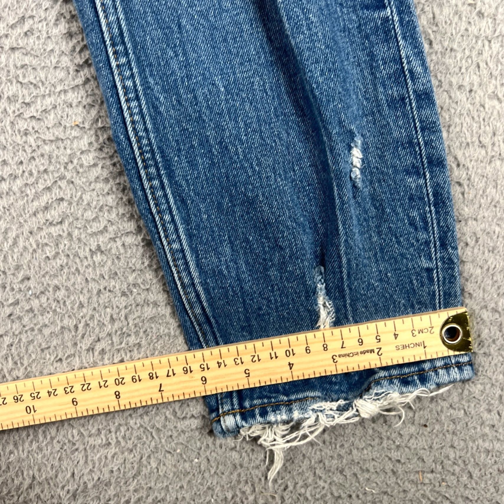 Abercrombie & Fitch Abercrombie & Fitch Mom High Rise Curve Love Jeans Size 27/4 R Blue Women Size 27" / US 4 / IT 40 - 5 Thumbnail