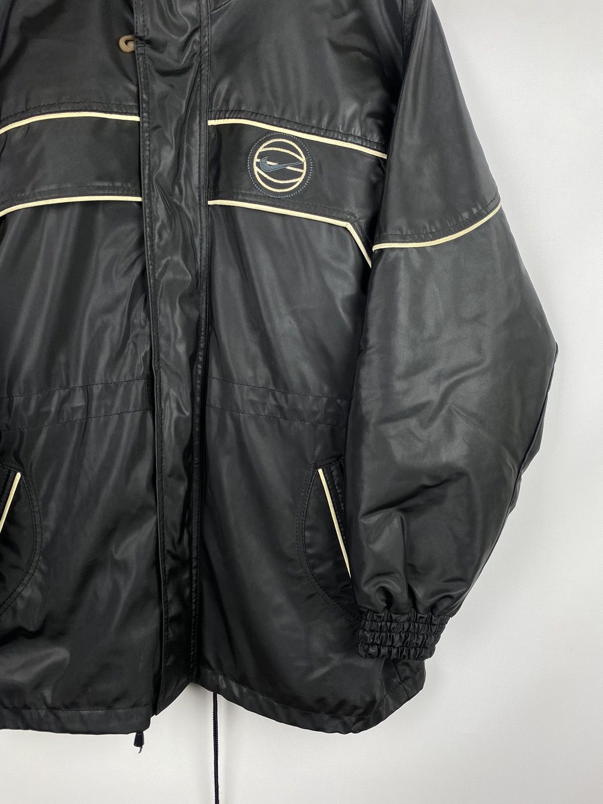 Nike × Vintage VTG Nike basketball logo bomber jacket Size US L / EU 52-54 / 3 - 4 Thumbnail