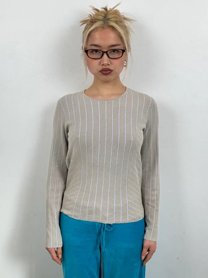 Giorgio Armani 2000s Giorgio Armani Beige Wool Sweater Size XS / US 0-2 / IT 36-38 - 2 Thumbnail