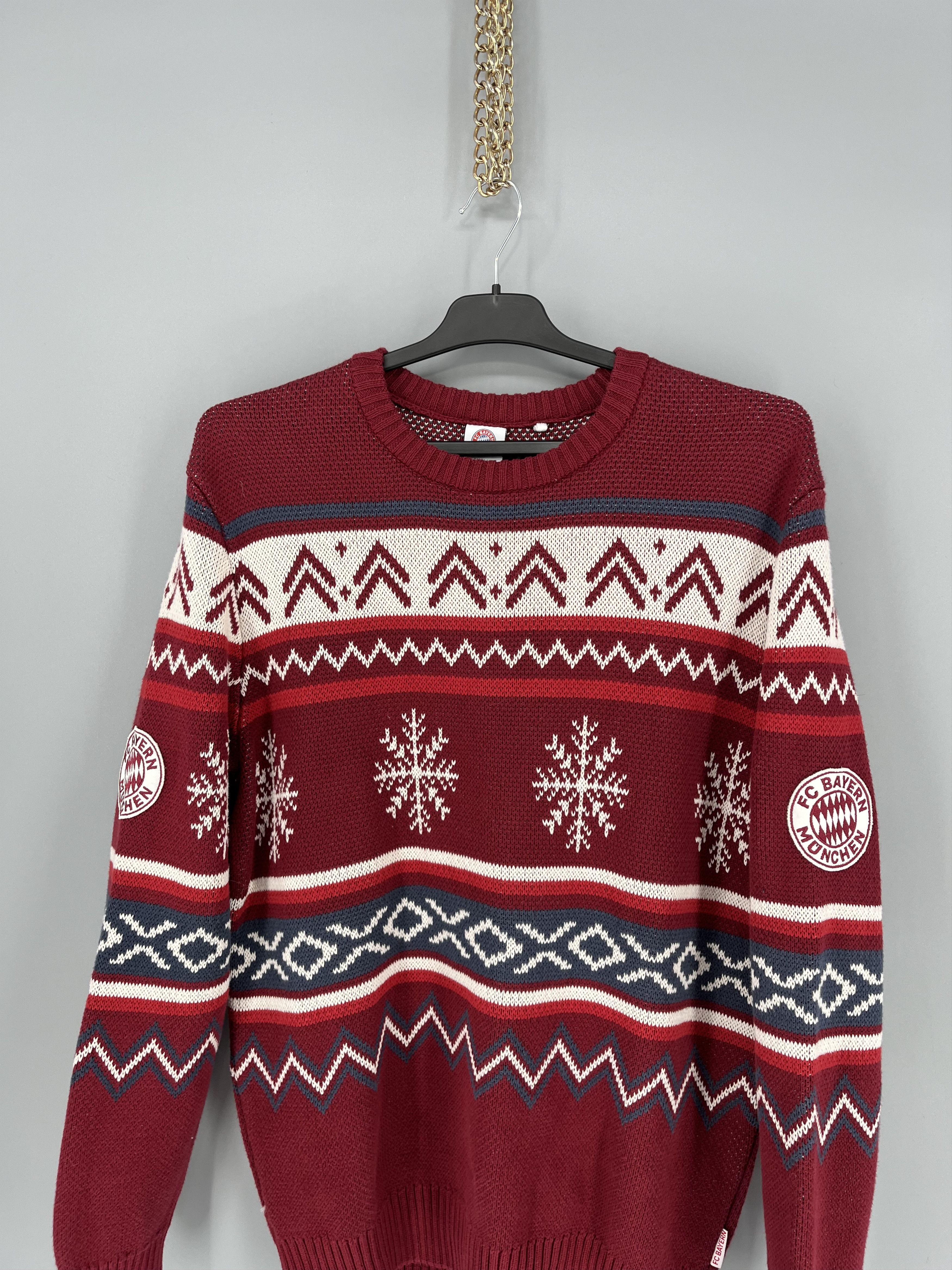 Vintage Vintage UEFA FC Bayern Munchen Soccer Team Cream Sweater Size US S / EU 44-46 / 1 - 6 Thumbnail