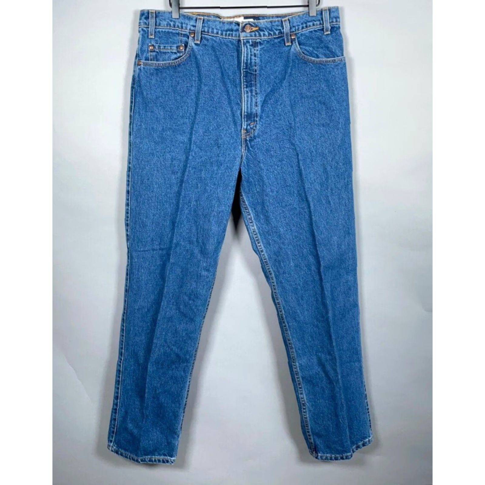 Levi's VINTAGE Levi's 540 Jeans Men's Relaxed Fit 39 x 31 Blue Denim 1997 USA 90s Grunge Retro Retro Mens Jeans Size US 39 - 2 Thumbnail