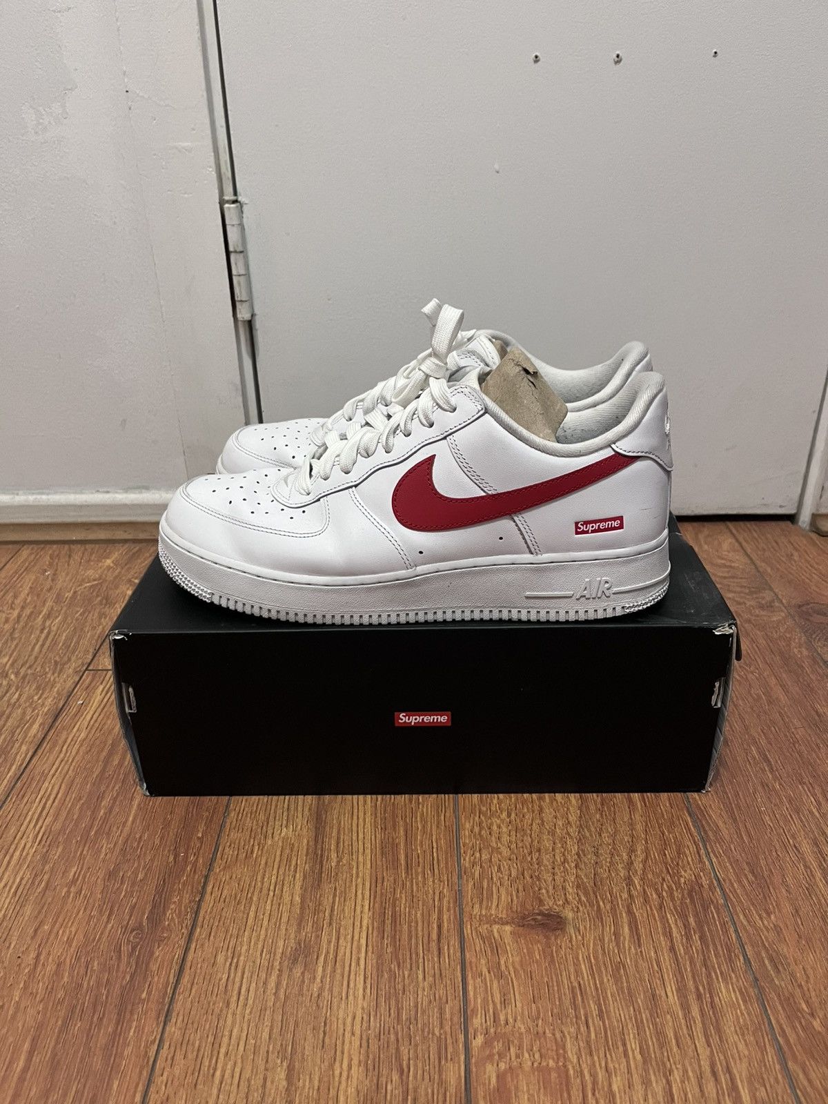Nike × Supreme USED Nike Air Force 1 Supreme Red Swoosh “Shanghai” Size US 10 / EU 43 - 1 Thumbnail