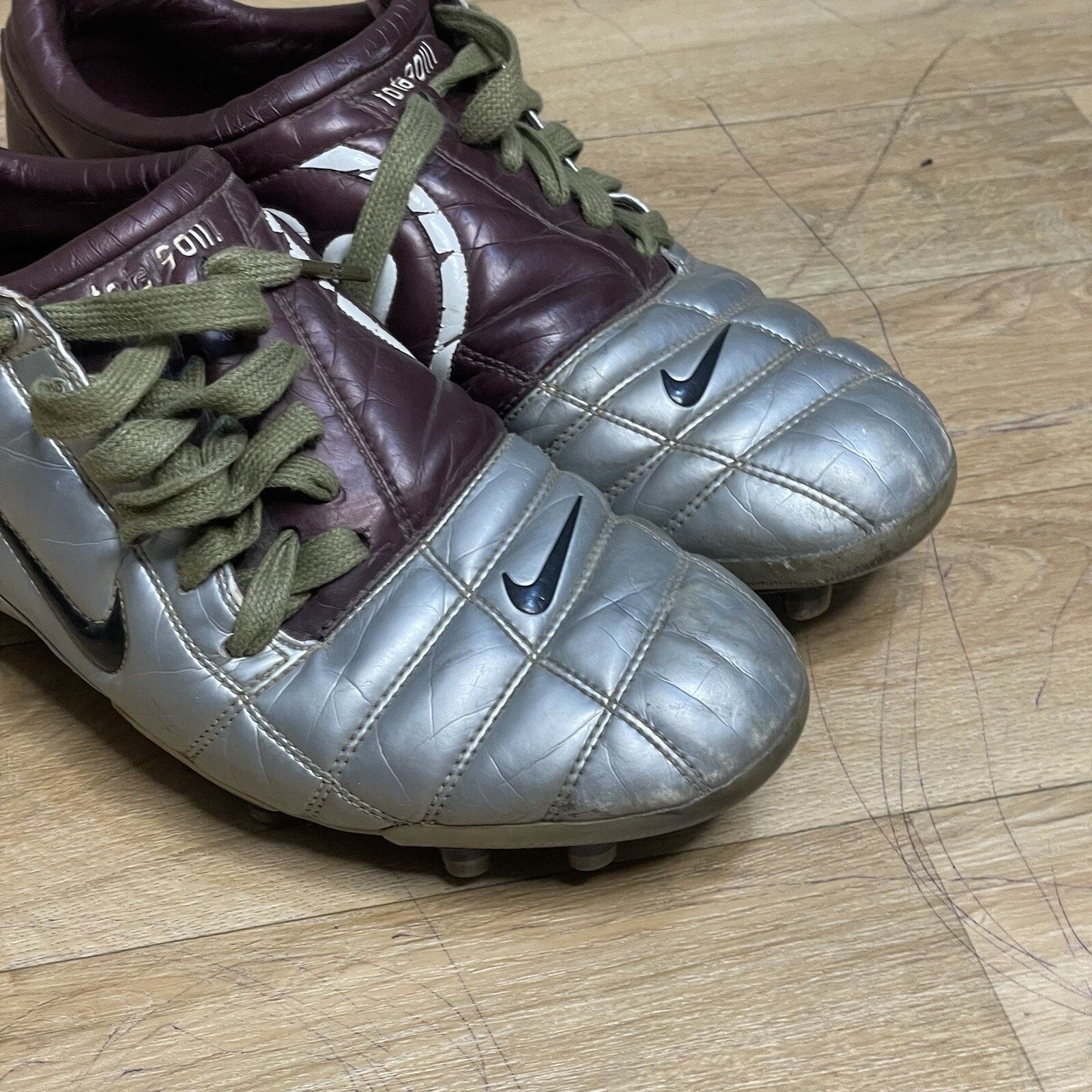 Nike vintage Nike Total 90 III Soccer Cleats 2004 football boots Size US 10 / EU 43 - 15 Thumbnail