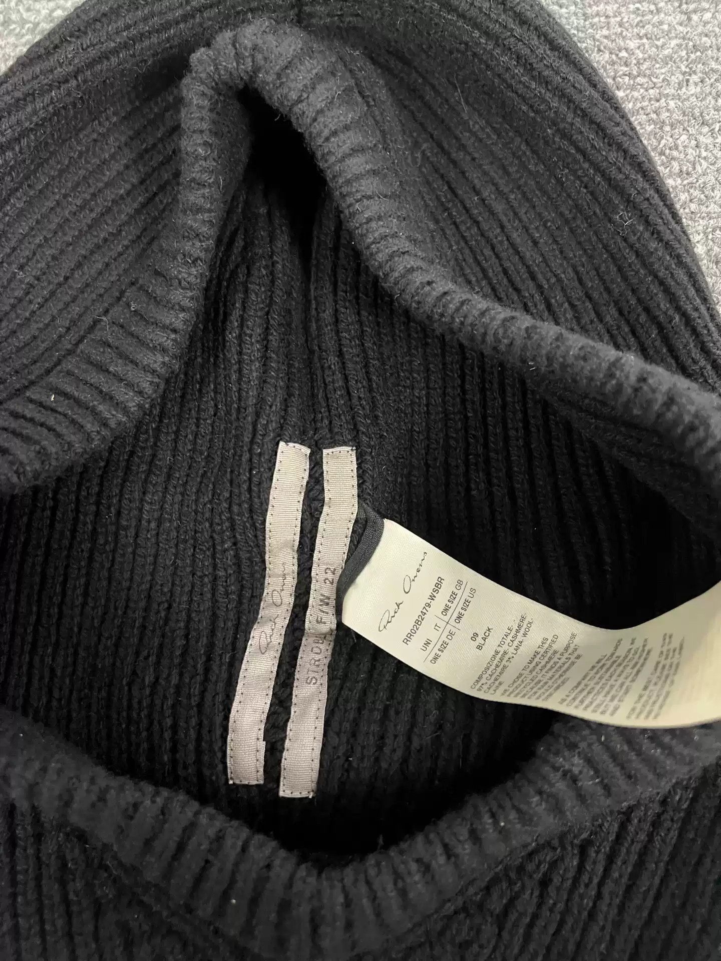 Rick Owens Rick Owens FW23 STROBE black Baraffa wool knitted cold hat Size ONE SIZE - 2 Thumbnail