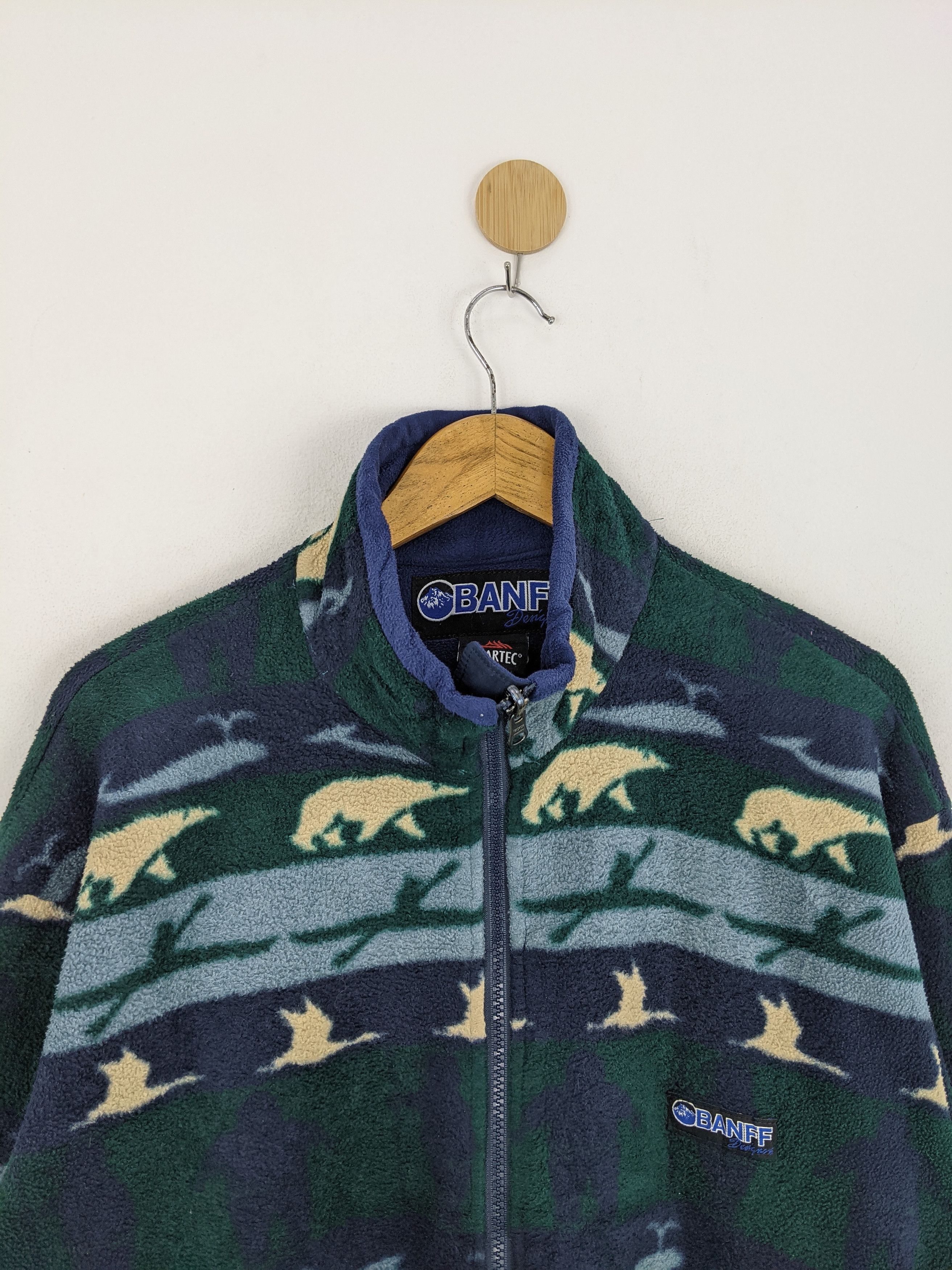 Japanese Brand Vintage Banff Fauna Design Fleece Jacket MJ0114Z Size US XL / EU 56 / 4 - 4 Thumbnail