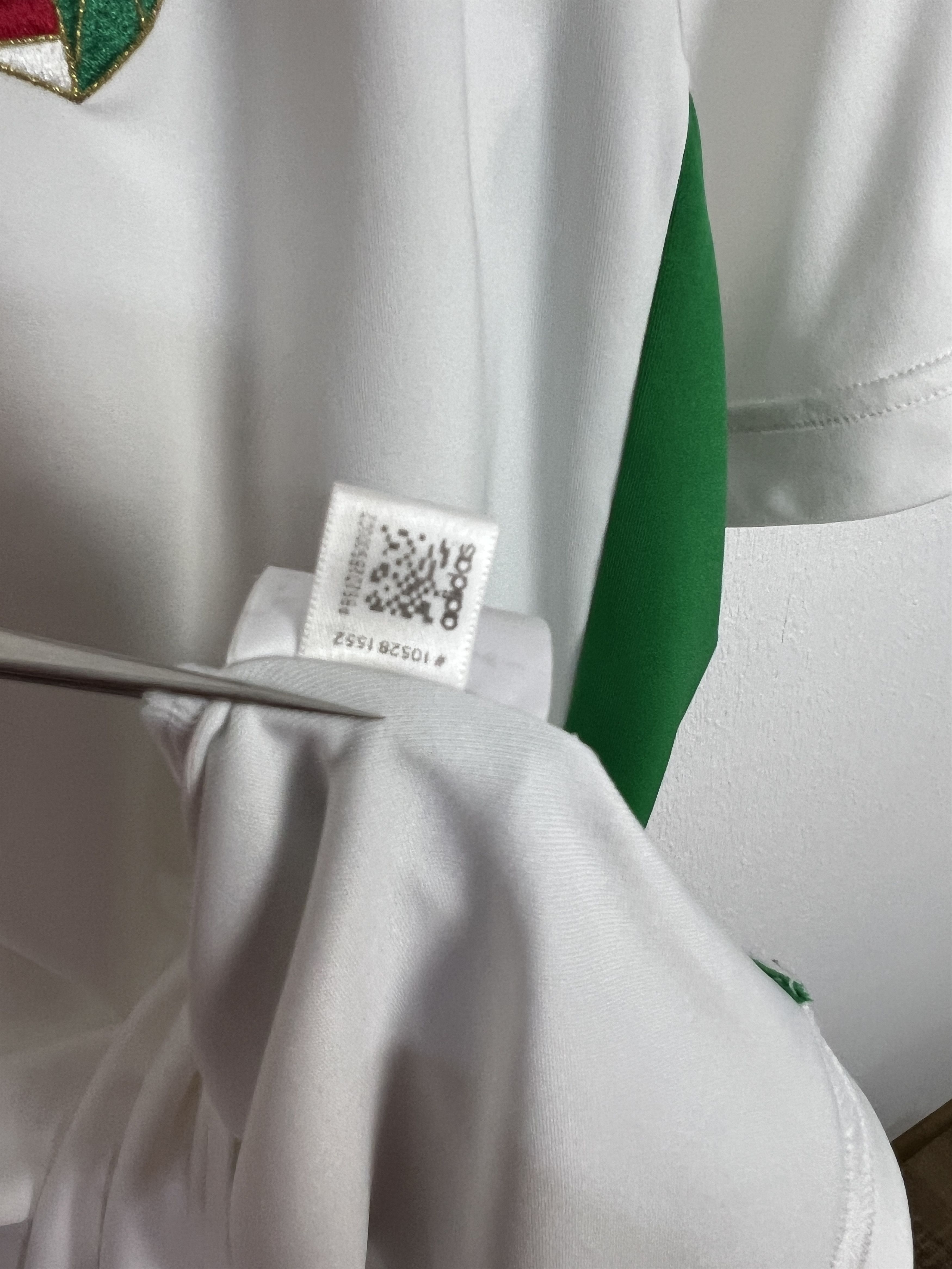 Adidas Hungary Away football shirt 2012 Soccer Adidas Jersey Size US XXL / EU 58 / 5 - 12 Thumbnail