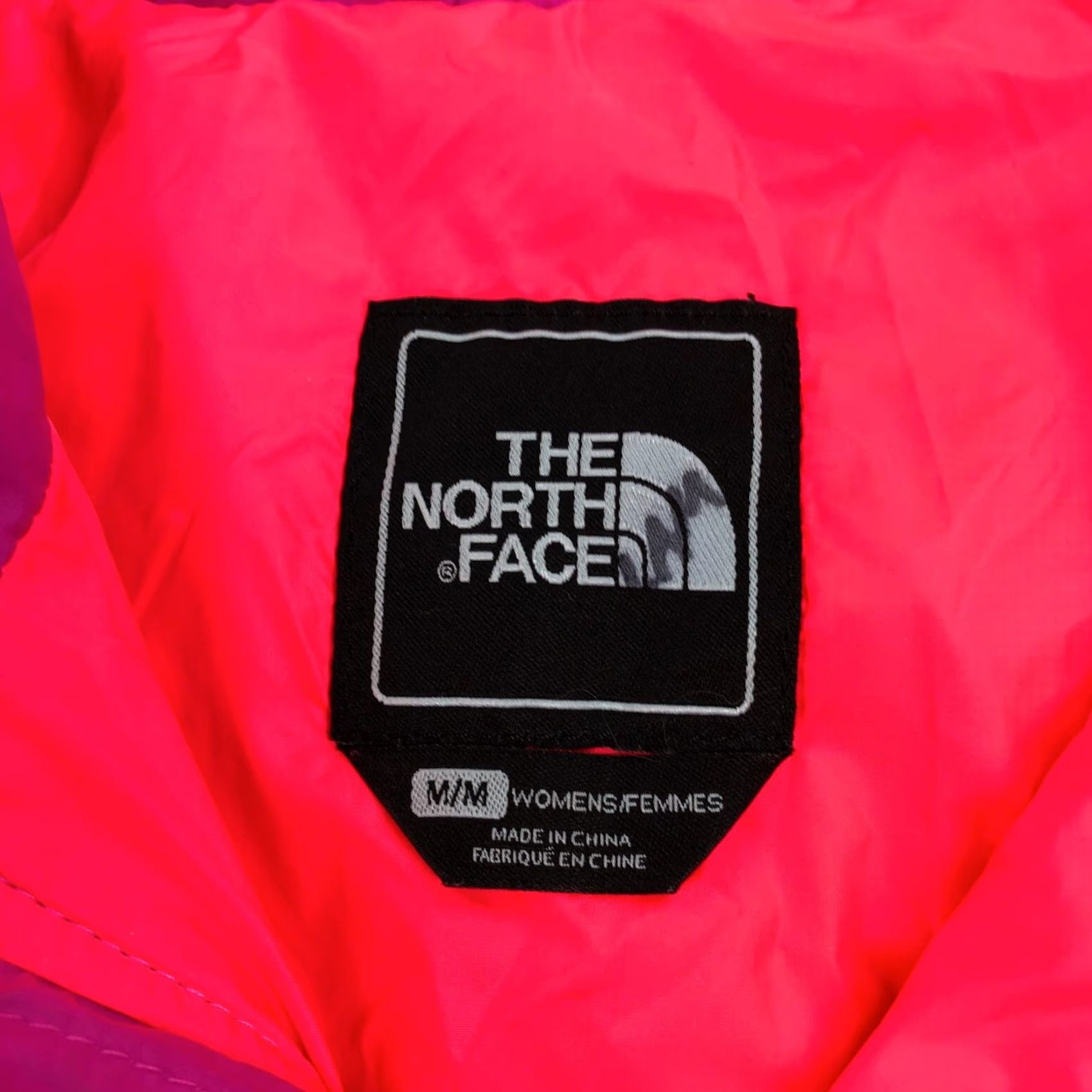 The North Face VINTAGE The North Face Puffer Jacket Womens M Purple Quilted Outdoor Classic Size M / US 6-8 / IT 42-44 - 3 Thumbnail