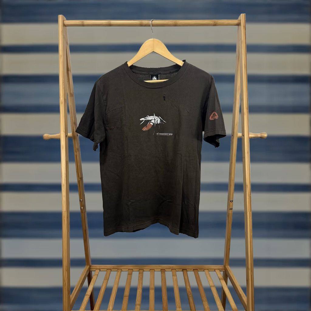 Nike VINTAGE Nike ACG Mosquito Capsule Matrix Robotic Sun Faded Thrashed Worn T-Shirt S Size US S / EU 44-46 / 1 - 1 Thumbnail