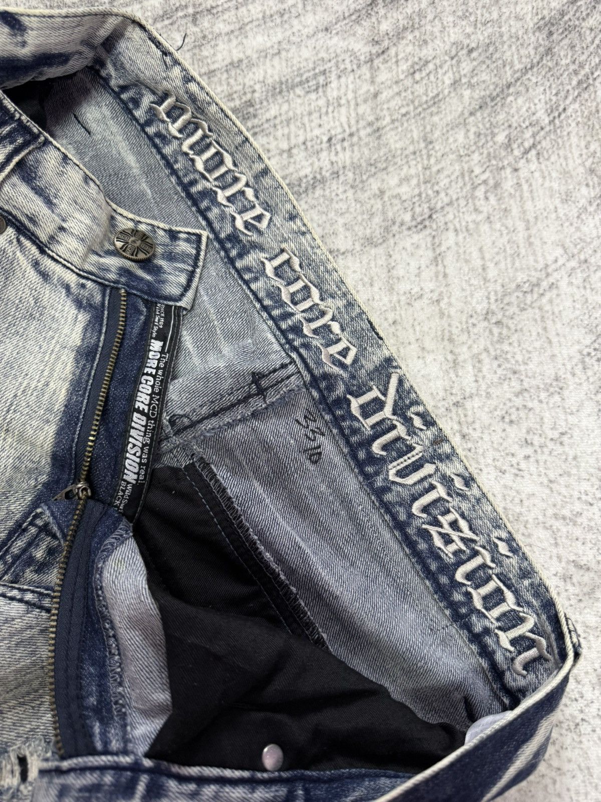Japanese Brand × PHENOMENON MCD Japan Acid Wash Deconstructed Distressed Jeans Size US 30 / EU 46 - 22 Thumbnail