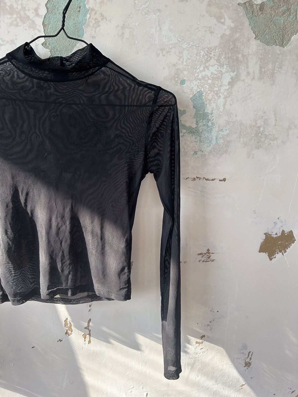 Urban Outfitters URBAN OUTFITTERS MESH LONG SLEEVE SHIRT Size S / US 4 / IT 40 - 2 Thumbnail
