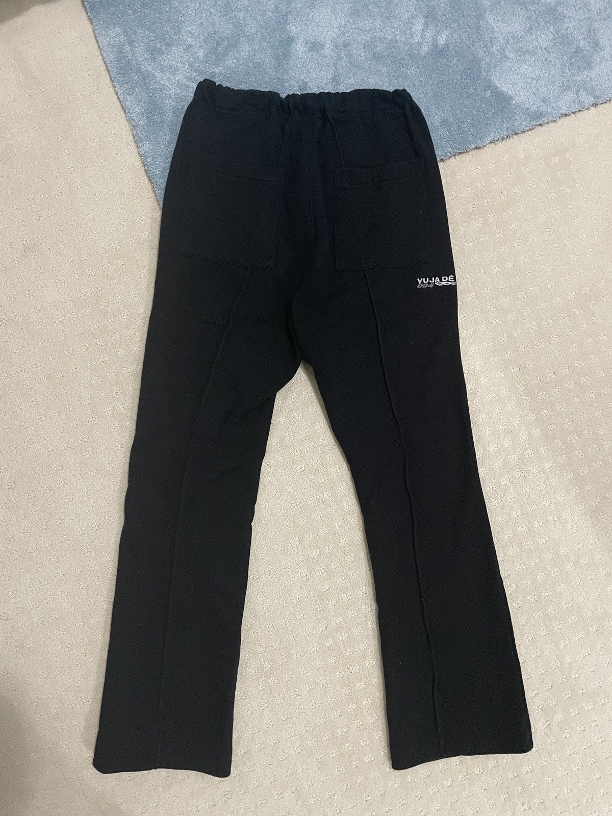 Vuja De Vuja De Pleated Flared Sweatpants Black | Grailed