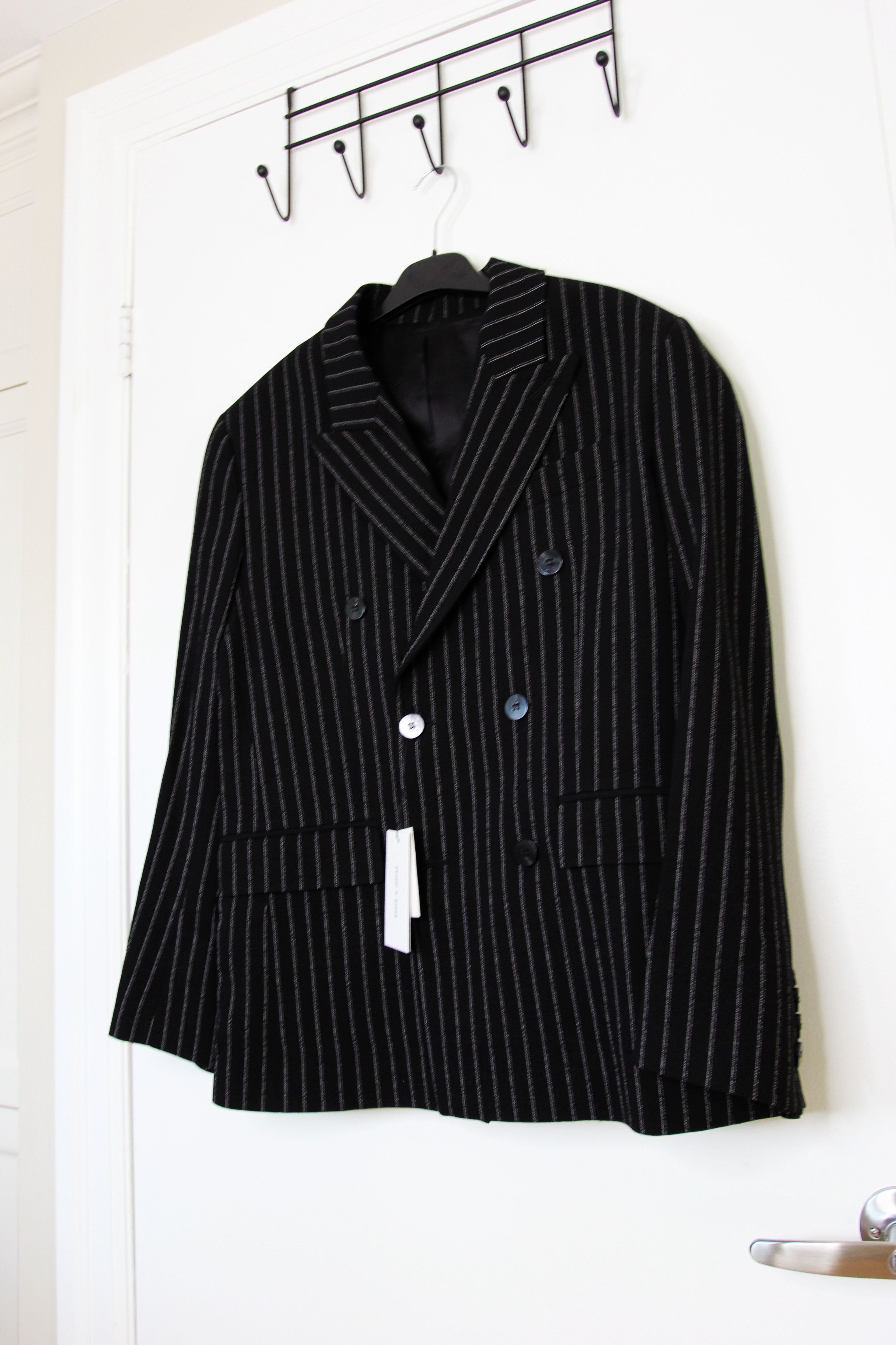 Ernest W. Baker BNWT SS25 ERNEST W. BAKER PIN STRIPE BLAZER JACKET 50 Size US M / EU 48-50 / 2 - 5 Thumbnail