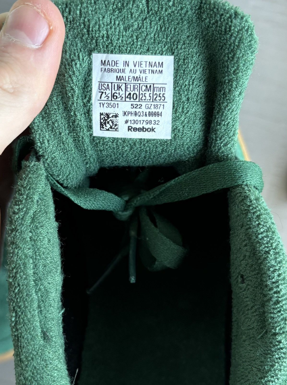 Reebok Reebok Club C 85 GZ1871 Dark Green Suede Gum Sole 8 Skate Size US 7.5 / EU 40-41 - 10 Thumbnail
