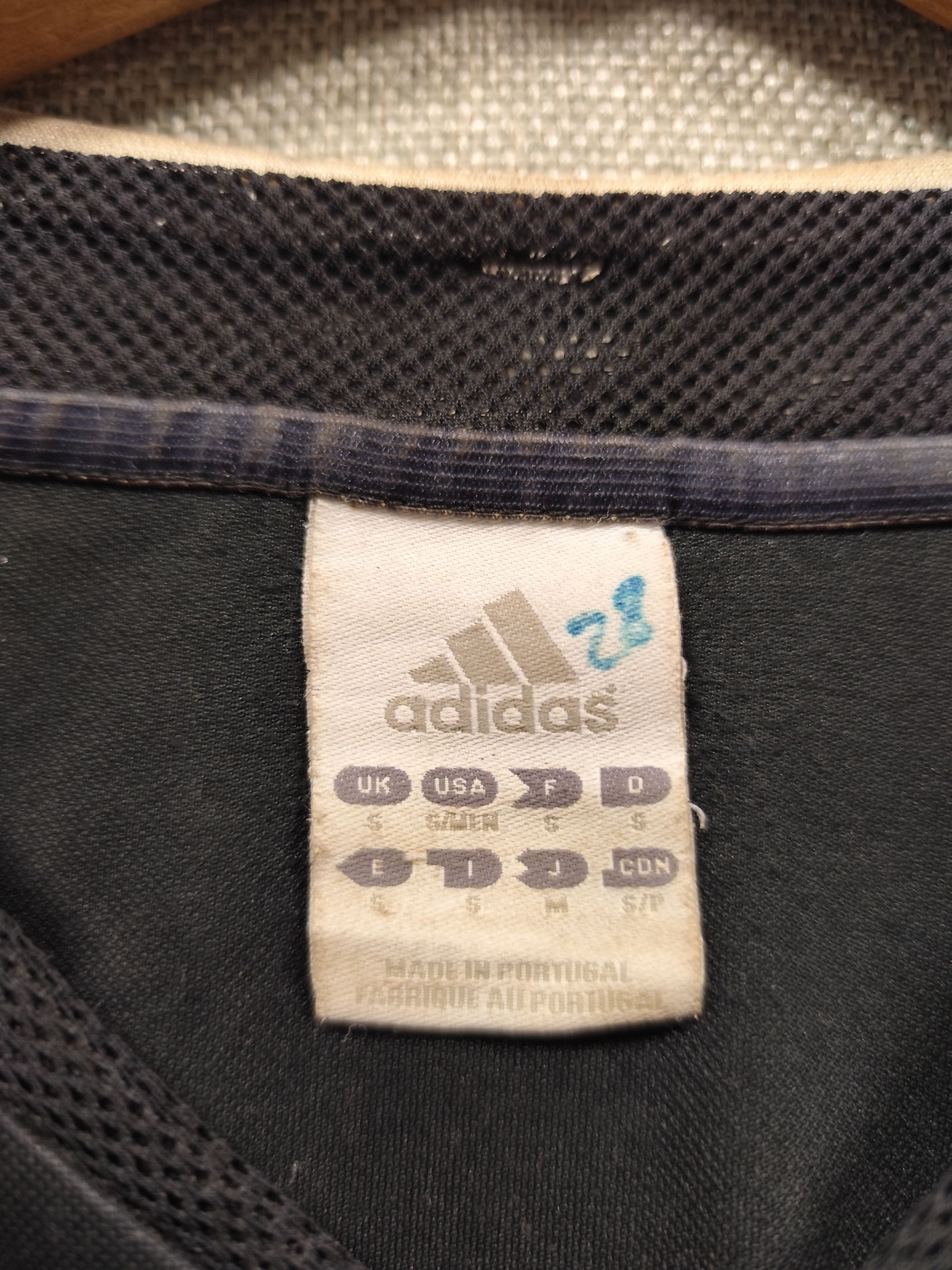 Adidas Real madrid adidas soccer jersey Size US M / EU 48-50 / 2 - 7 Thumbnail