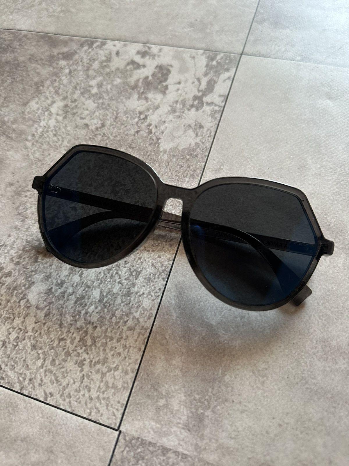 Fendi Fendi Roma Amor Sunglasses Blue Designer Sunglasses Size ONE SIZE - 3 Thumbnail