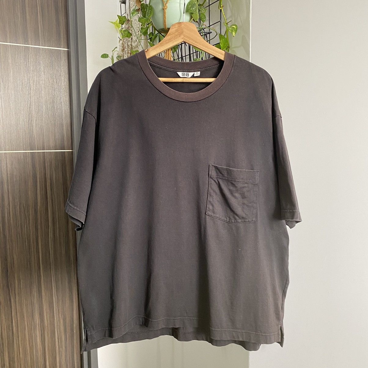 Lemaire × Uniqlo Thrashed Faded Lemaire x Uniqlo Pocket ERD GRUNGE PLAIN TEE Size US XXL / EU 58 / 5 - 1 Thumbnail