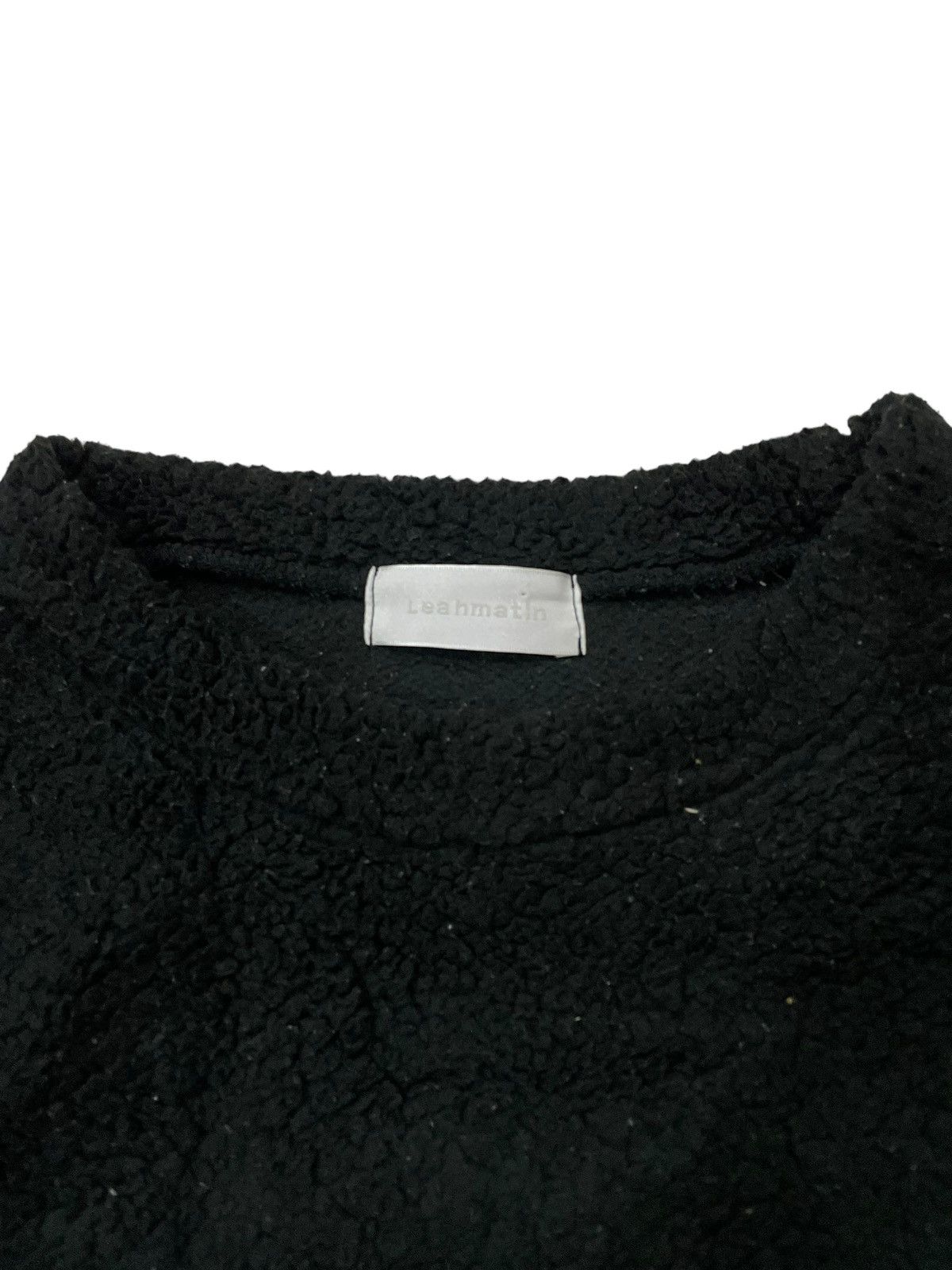 Beauty Beast Dawn And Sunset GAMUT Cropped Faux Fleece Winter Pull Over Size L / US 10 / IT 46 - 5 Thumbnail