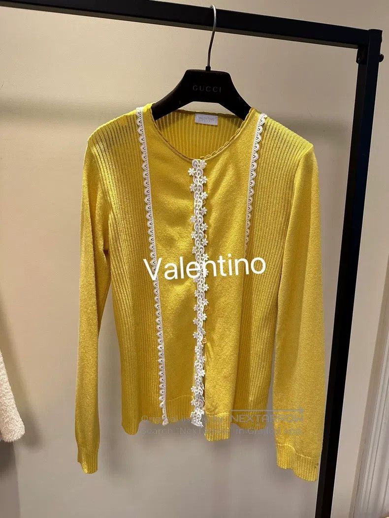 Valentino Valentino Knitwear Size M / US 6-8 / IT 42-44 - 5 Thumbnail
