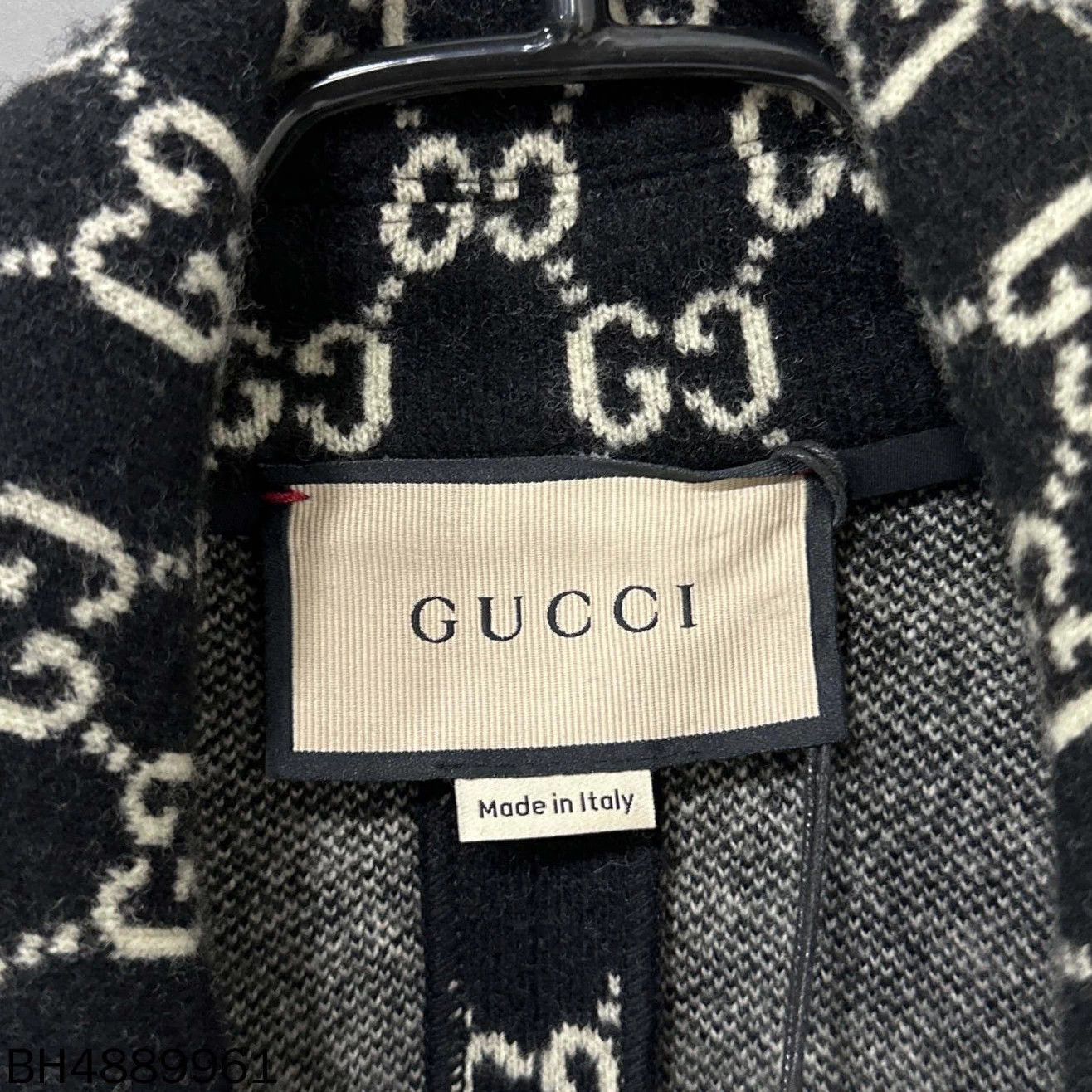 Gucci GUCCI GG Supreme print gold button cape coat S Size S / US 4 / IT 40 - 7 Thumbnail