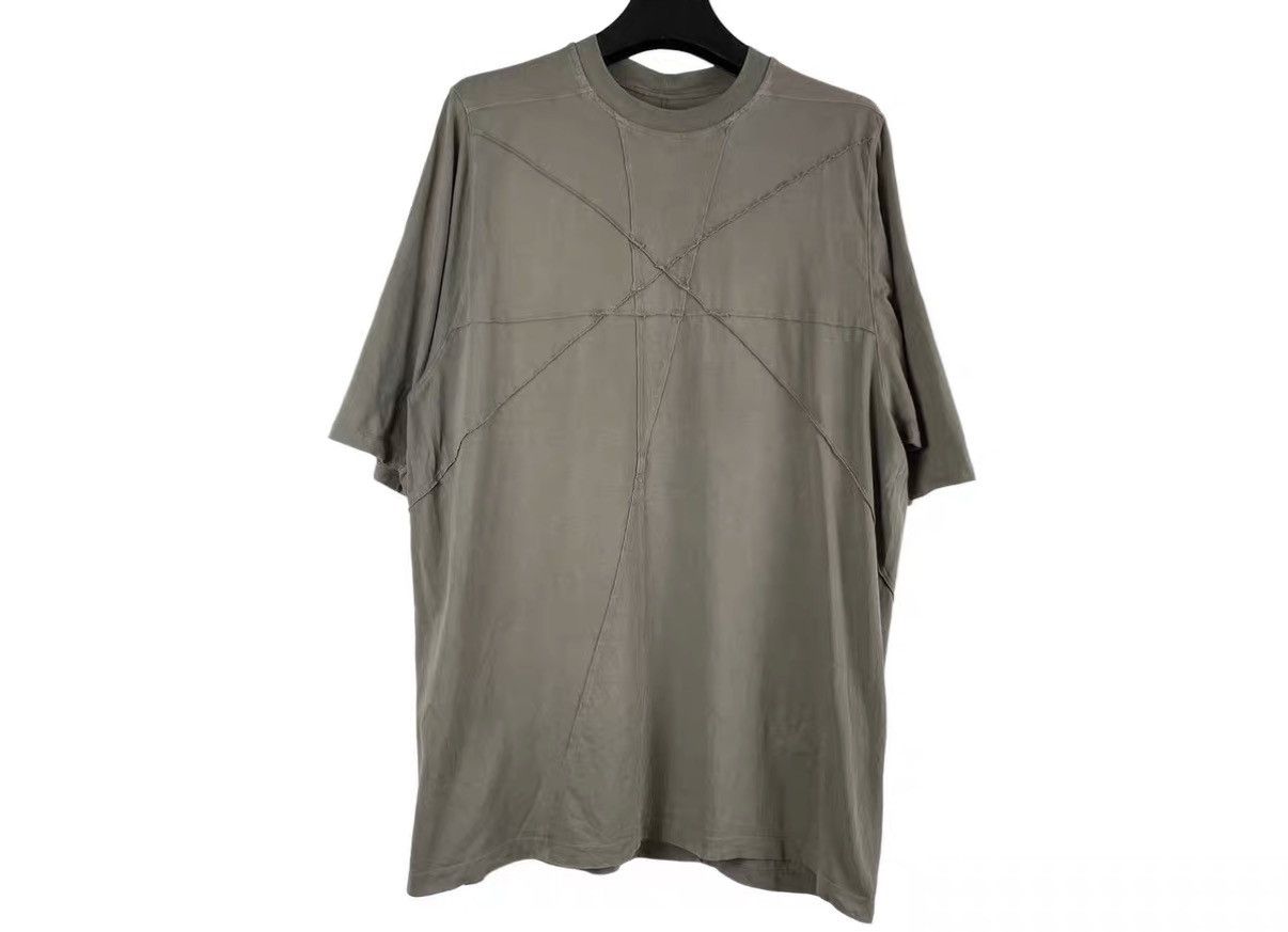 Rick Owens Rick Owens DRKSHDW Pentagram Oversized Short Sleeve Tee J31 Size US L / EU 52-54 / 3 - 1 Thumbnail