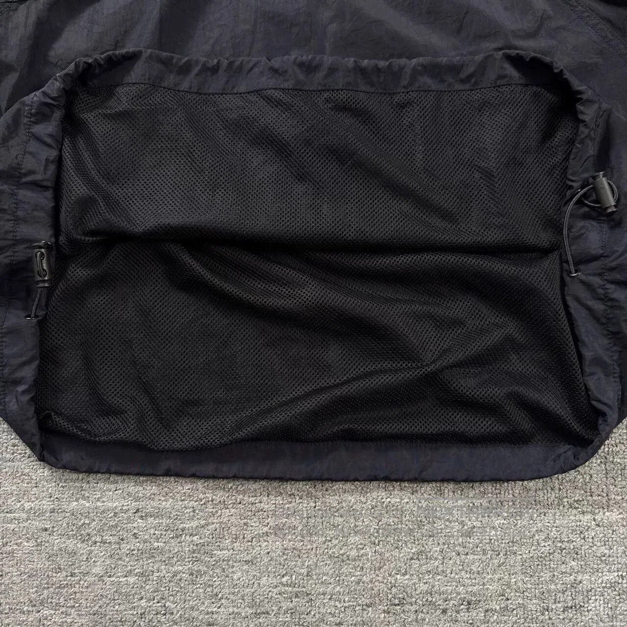 Balenciaga Balenciaga Black Logo Windbreaker. Size US XS / EU 42 / 0 - 5 Thumbnail