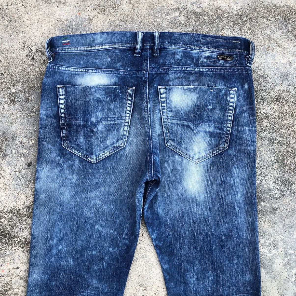 Diesel Diesel TEPPHAR Blue Denim Slim Carrot Pants Made In Italy Size US 33 - 7 Thumbnail