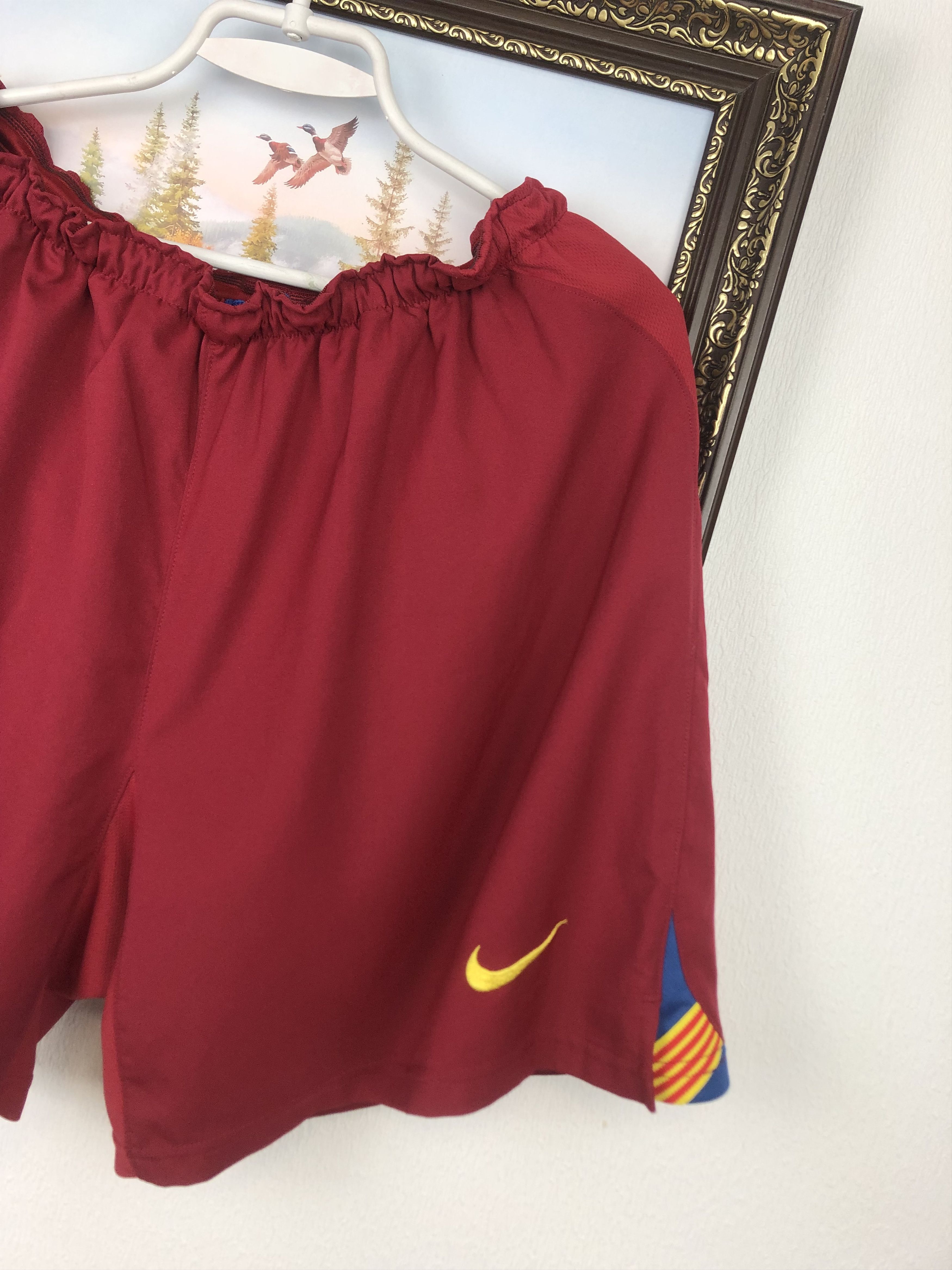 Nike Vintage Nike Barcelona Football Shorts Mens Soccer XL Size US 36 / EU 52 - 2 Thumbnail
