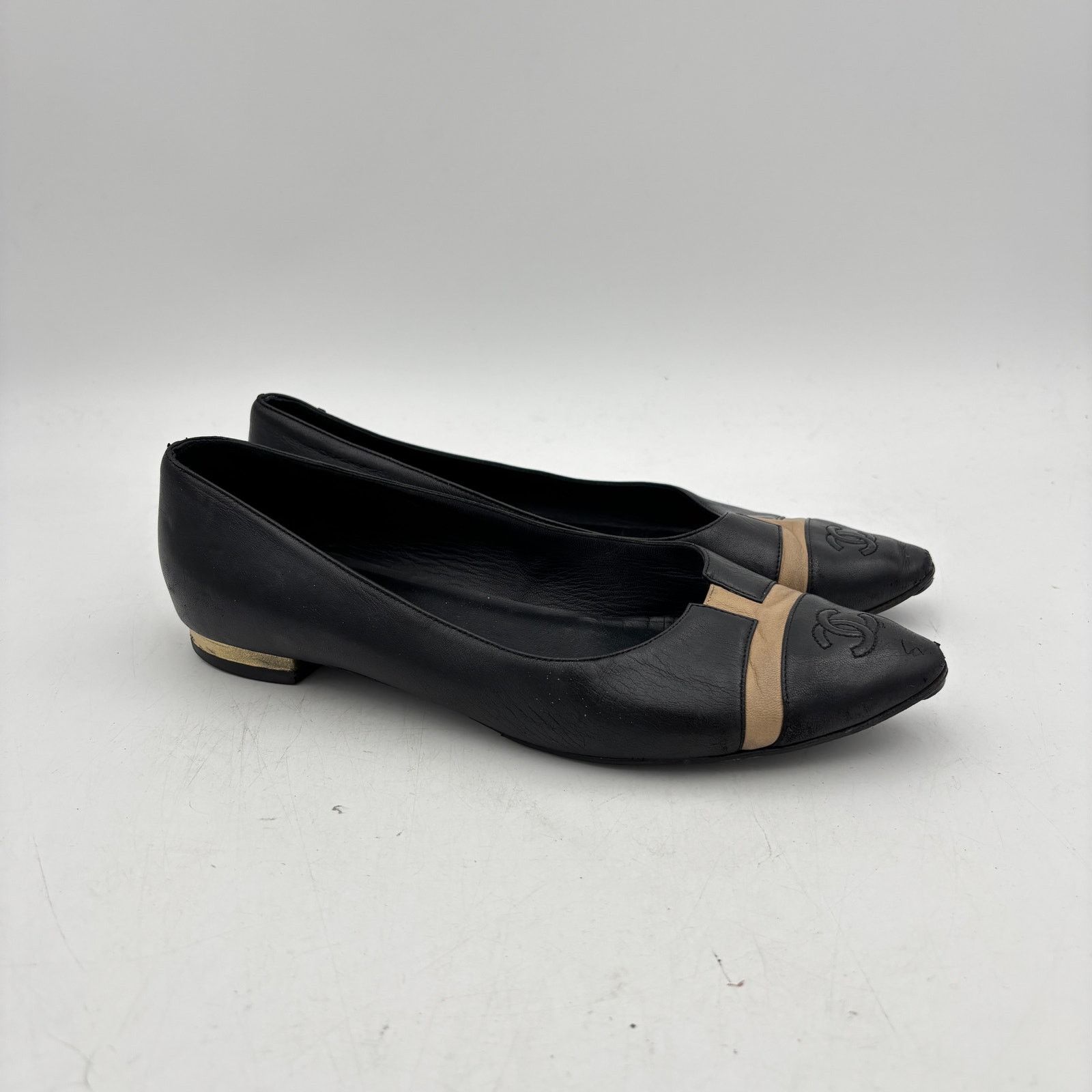 Chanel Chanel Point Toe CC Black Leather Ballet Flats Women's 41 Size US 10.5 / IT 40.5 - 1 Thumbnail
