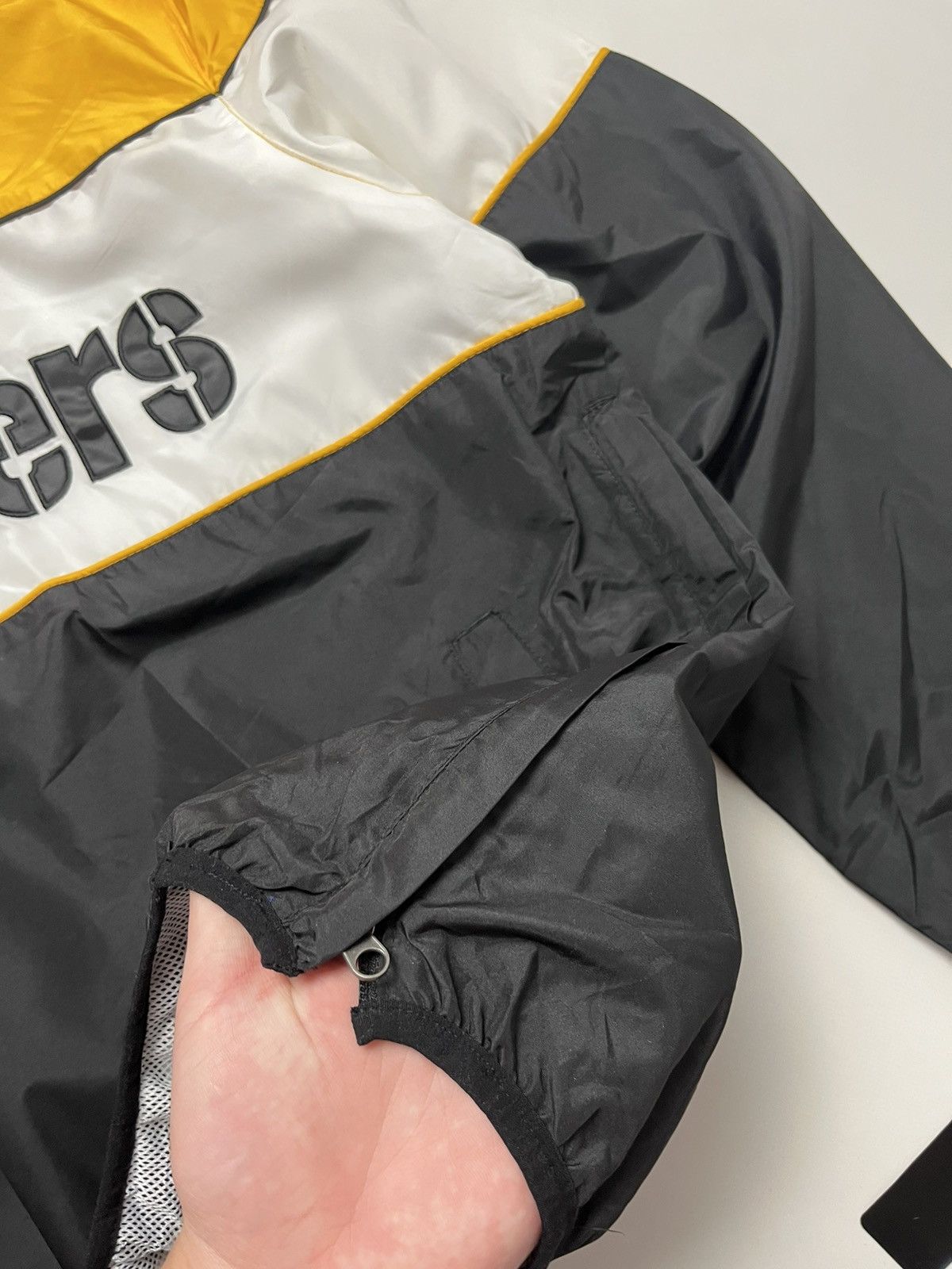 NFL Vintage NFL Steelers Nylon Jacket BRAND NEW Size US L / EU 52-54 / 3 - 9 Thumbnail
