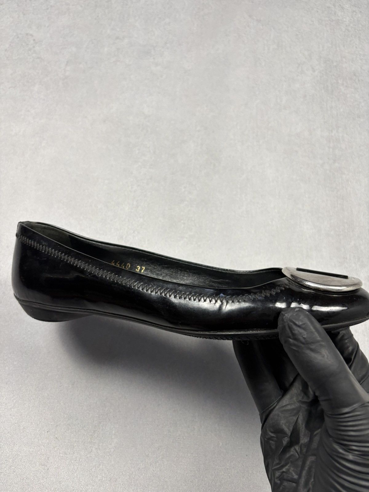 Prada Vintage Prada Black Patent Leather Flats Logo Plate Ballet Size US 7 / IT 37 - 12 Thumbnail