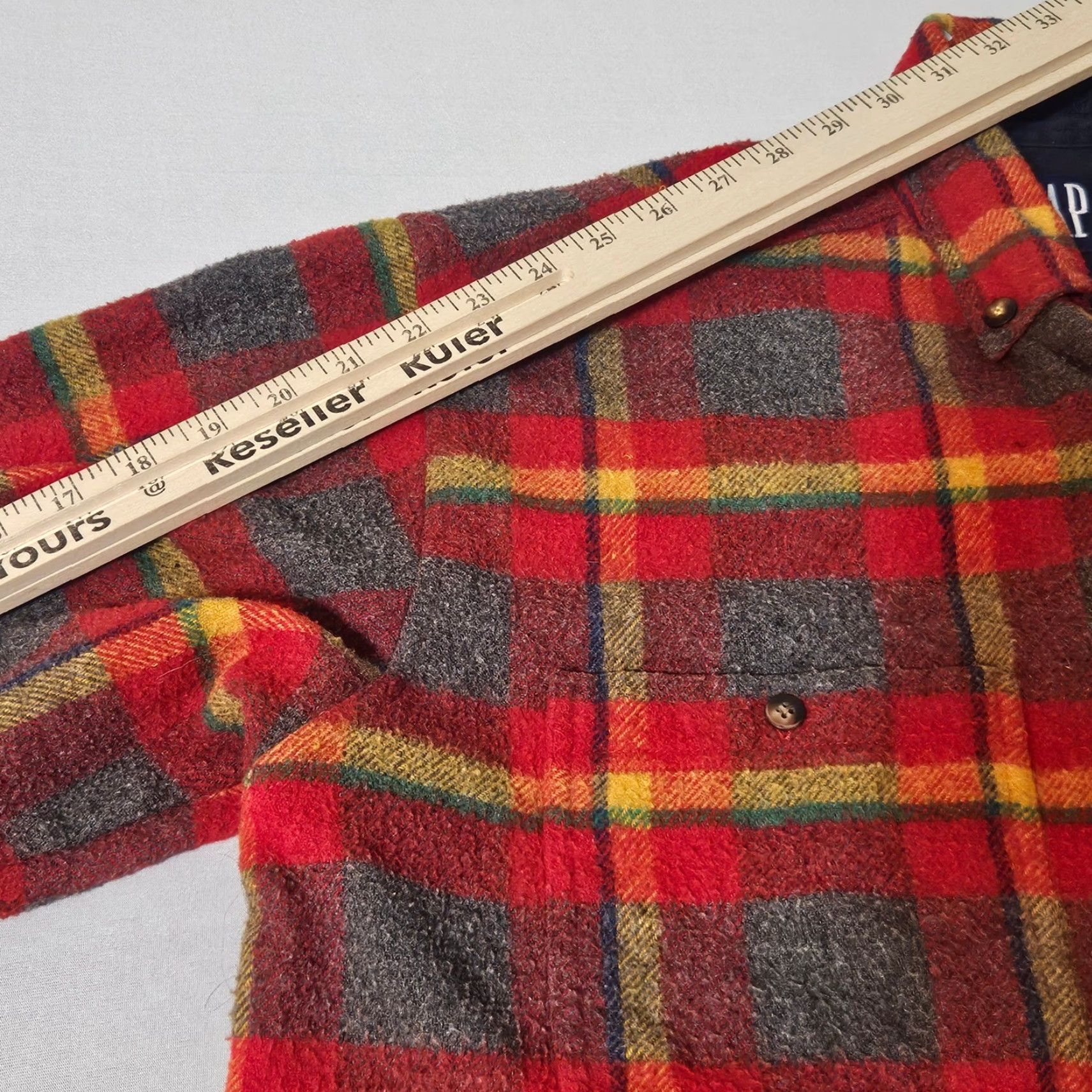 Gap VINTAGE GAP Shirt Mens Red Plaid Flannel Wool Blend Button Shirt Medium Hong Kong Size US M / EU 48-50 / 2 - 5 Thumbnail
