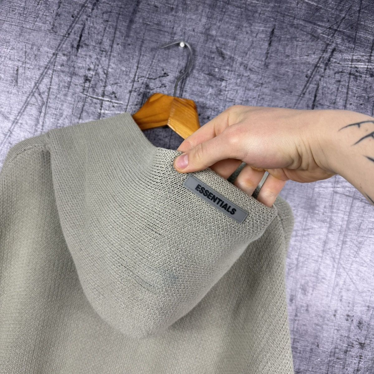 Fear of God Fear of god essentials oversized knit hoodie big logo FOG Size US L / EU 52-54 / 3 - 7 Thumbnail