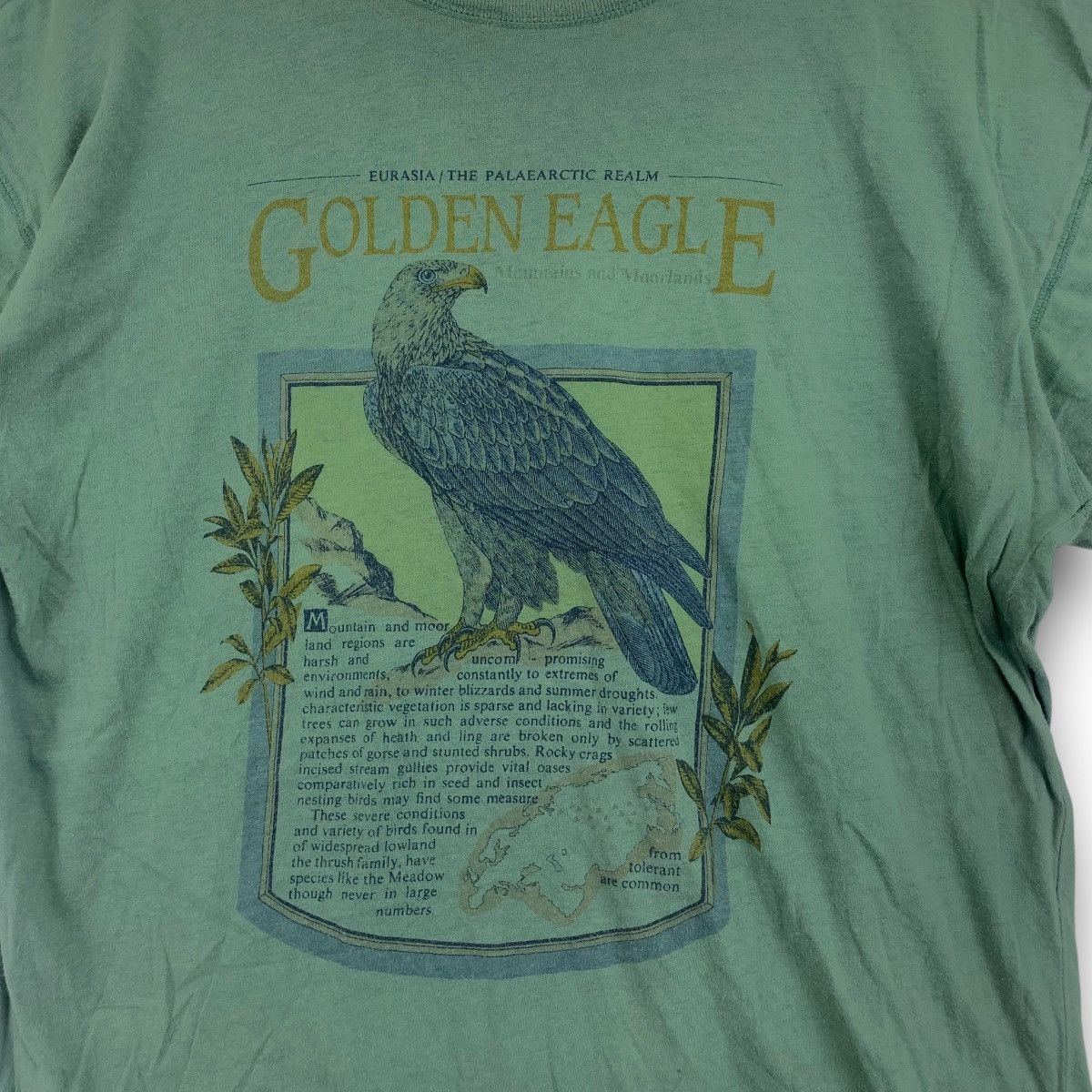 Vintage Vintage GOLDEN EAGLE PALAEARCTIC Realm Tee Shirt Top Artwork Size L / US 10 / IT 46 - 3 Thumbnail