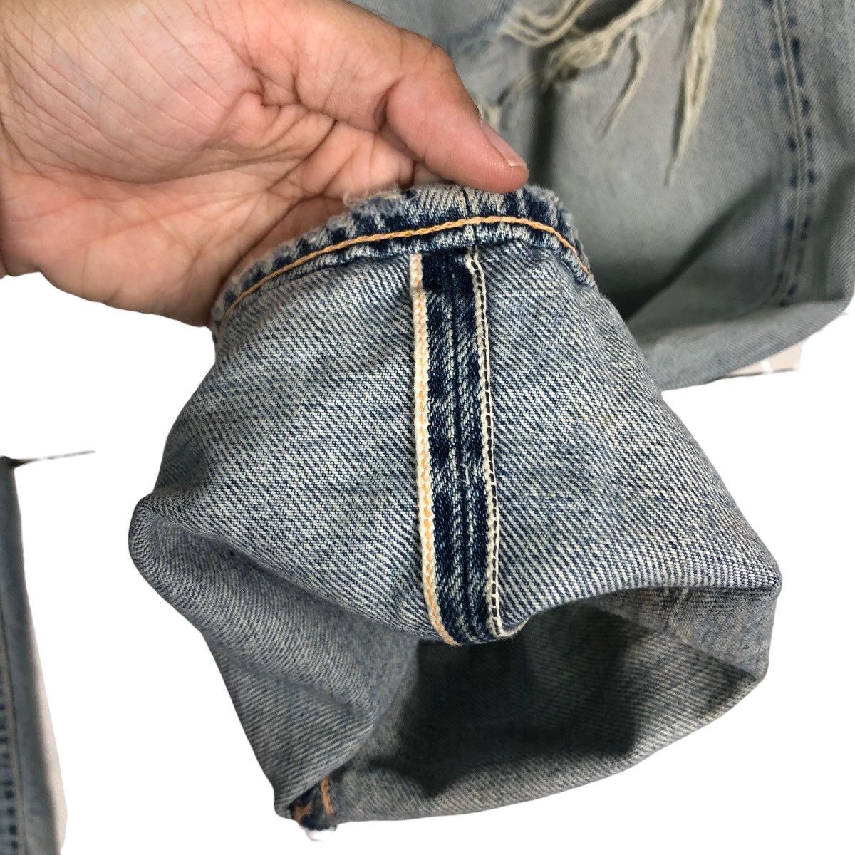 Evisu VINTAGE EVISU MADE IN JAPAN DISTRESSED DENIM JEANS RED LINE Size US 30 / EU 46 - 14 Thumbnail