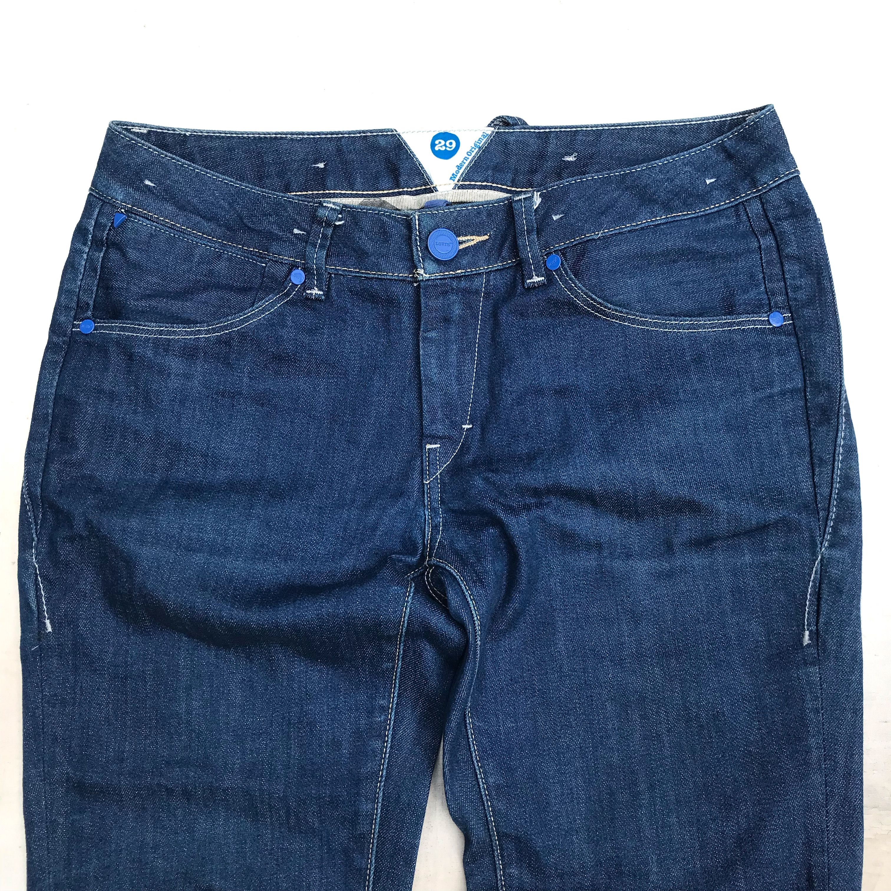 Levi's Vintage Levis Selvedge denim Modern original edition Size US 29 - 3 Thumbnail