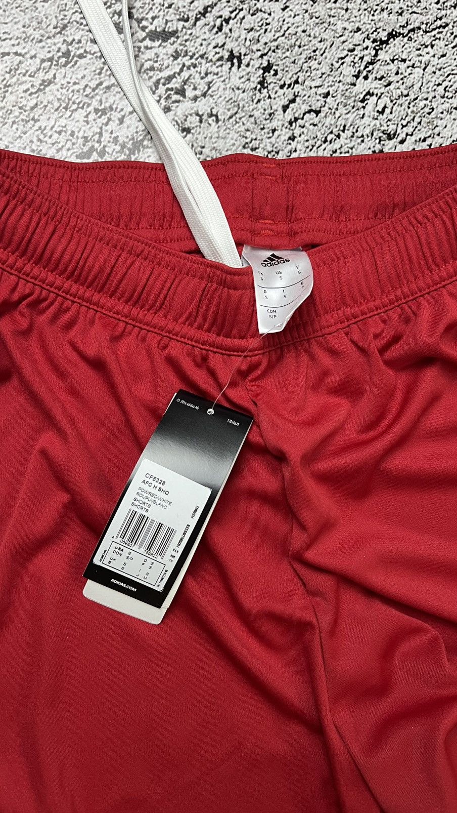 Adidas NEW WITH TAGS 2018-2019 FC Aberdeen Scotland adidas shorts Size US 30 / EU 46 - 3 Thumbnail