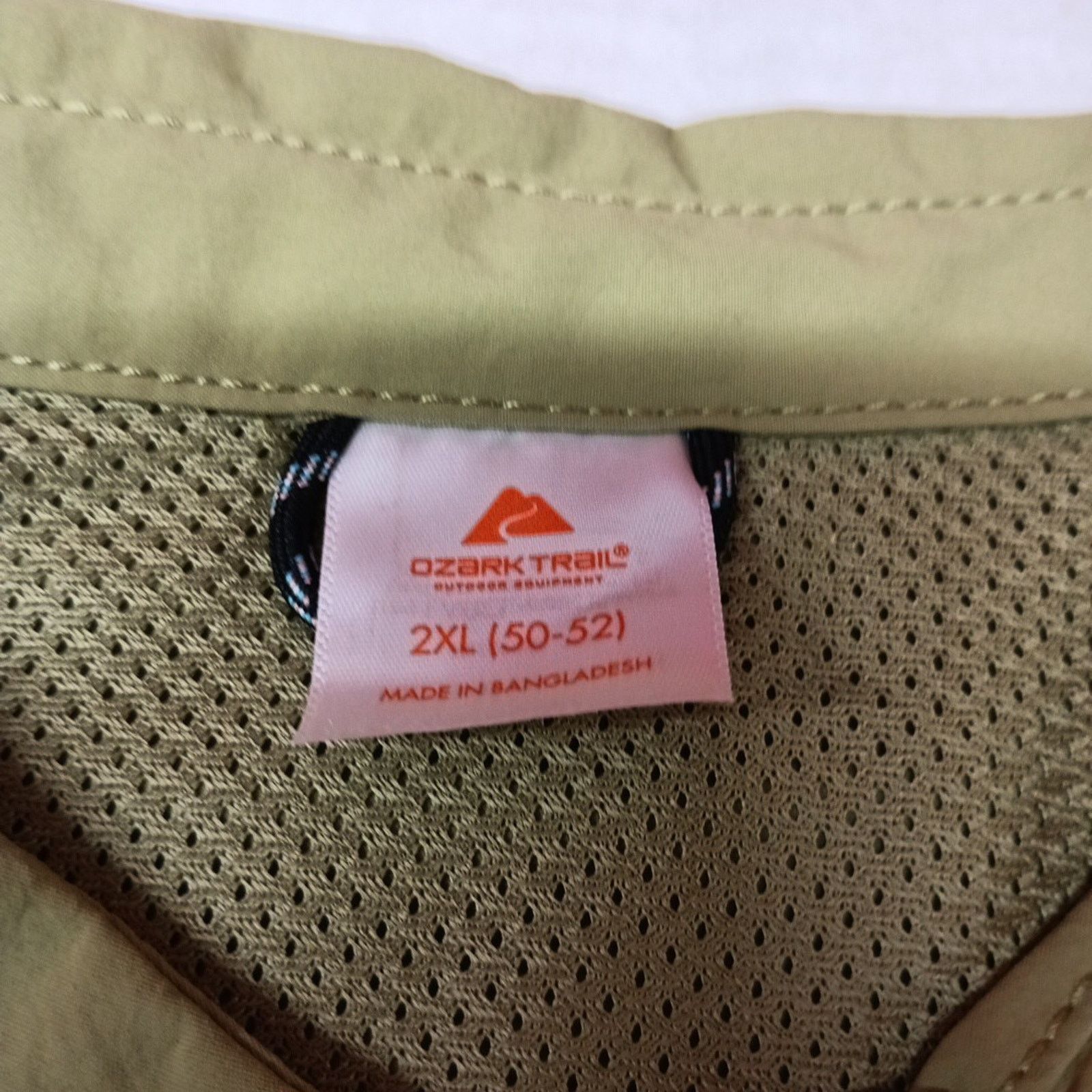 Other Ozark Trail Upstream Shirt Men's 2XL (50-52) Green Vented Size US XXL / EU 58 / 5 - 4 Thumbnail