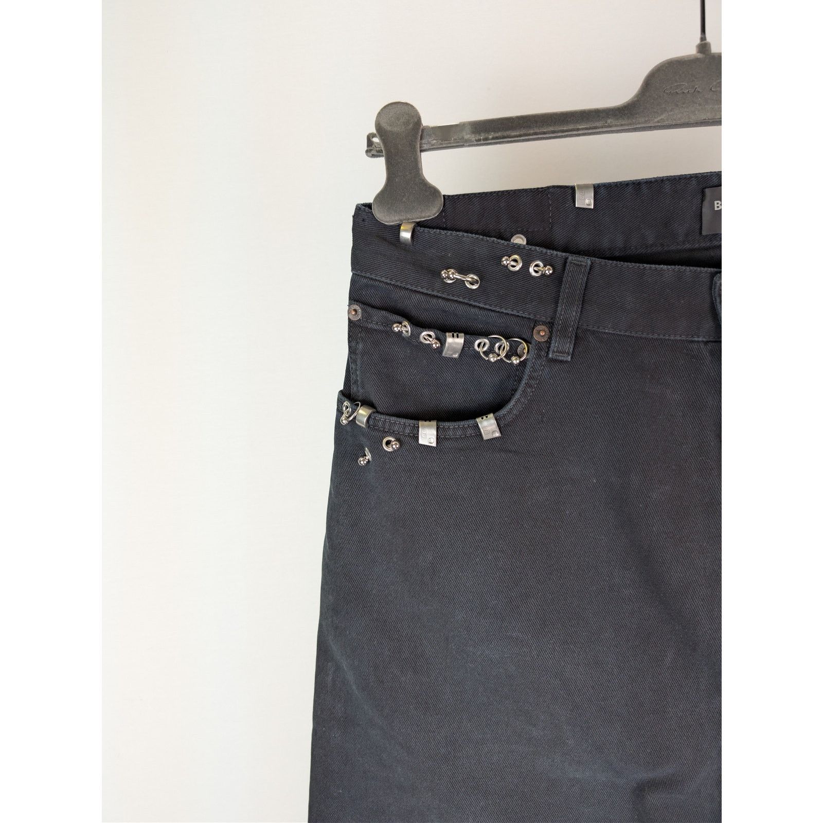 Balenciaga o1rshd1 Q:2 / Left Hand Denim Pierced Baggy Pants in Black Size US 32 / EU 48 - 5 Thumbnail
