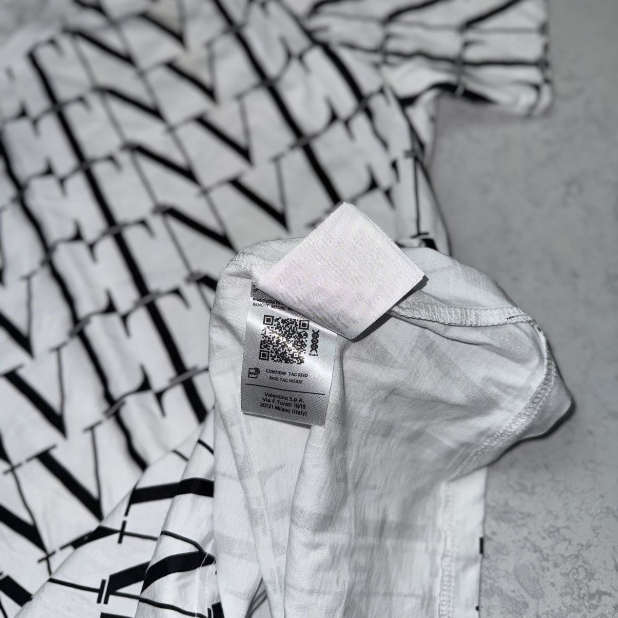 Valentino Valentino VLTN White Logo T Shirt Size US L / EU 52-54 / 3 - 10 Thumbnail