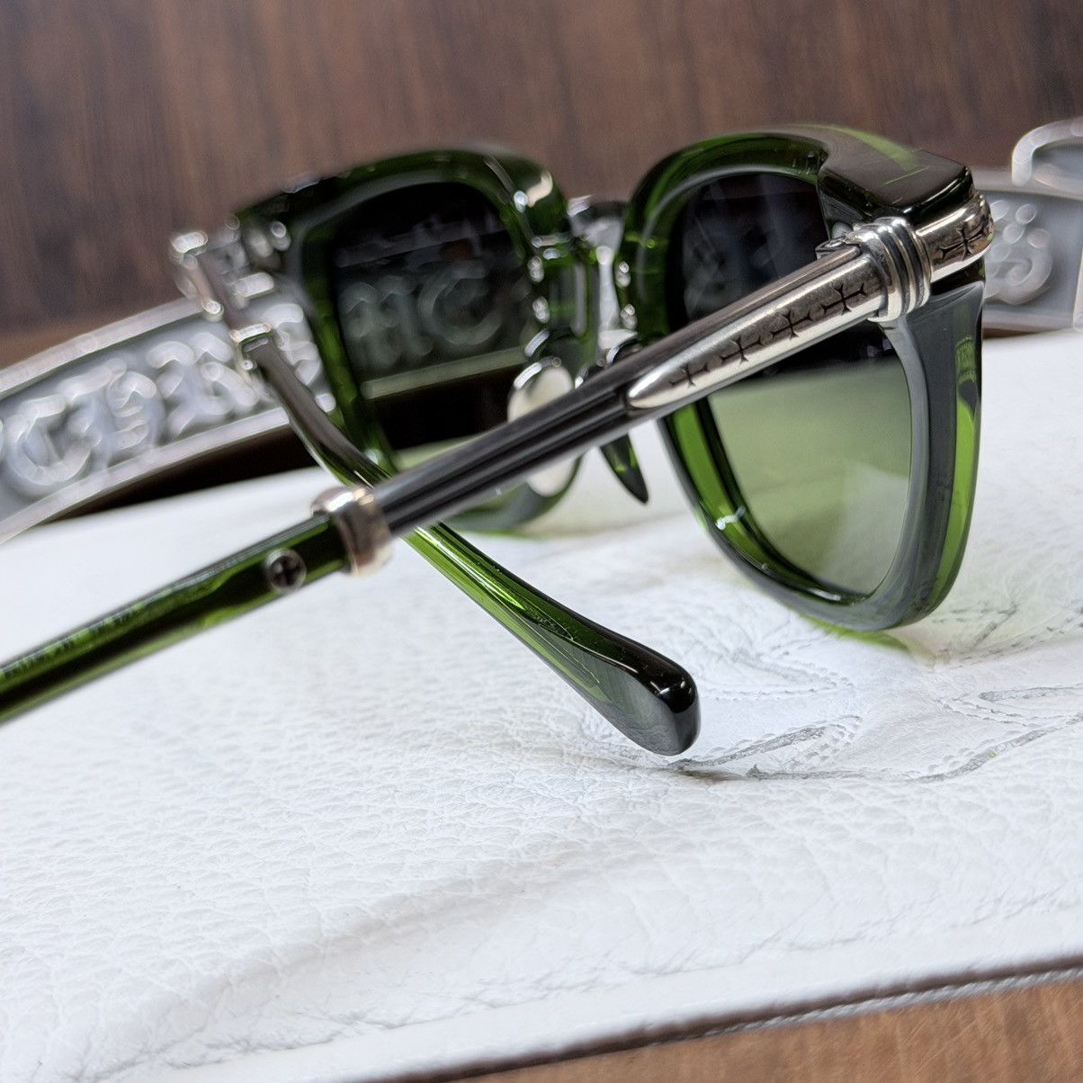 Chrome Hearts Chrome Hearts Titanasluvr 1/1 Sunglasses Size ONE SIZE - 8 Thumbnail