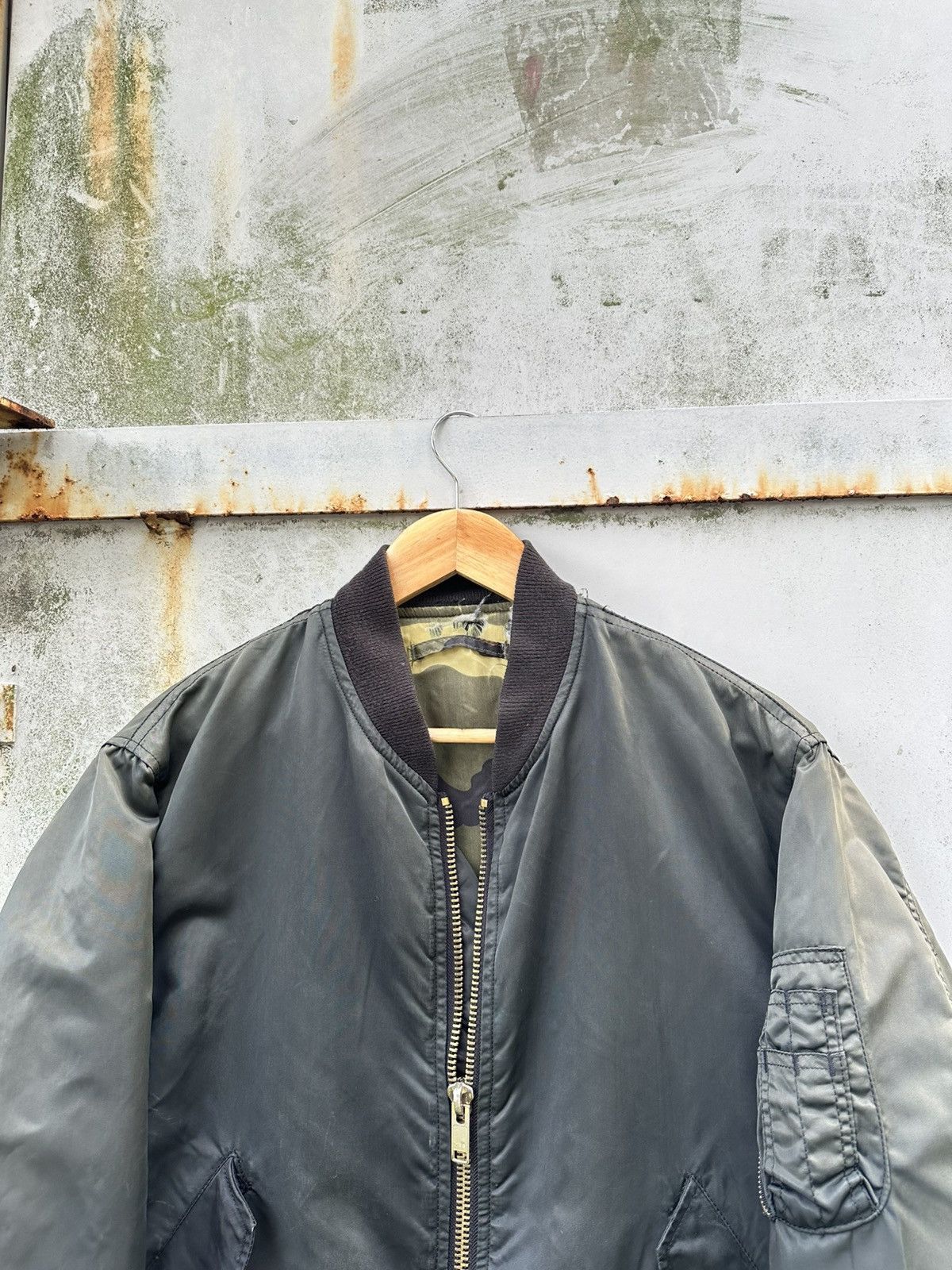 Vintage 🪖Vintage Faded MA-1 Man Intermediate Bomber Jacket Size US M / EU 48-50 / 2 - 4 Thumbnail