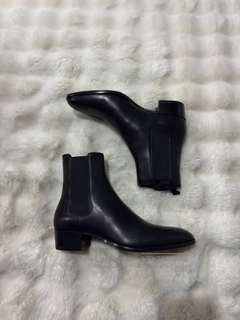 Saint Laurent Paris Saint Laurent Paris Chelsea Boots Size US 10 / EU 43 - 9 Thumbnail