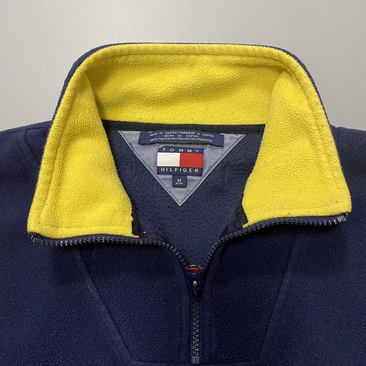 Tommy Hilfiger Tommy Hilfiger Vintage Blue Big Logo Fleece Size Mens M Size US M / EU 48-50 / 2 - 5 Thumbnail