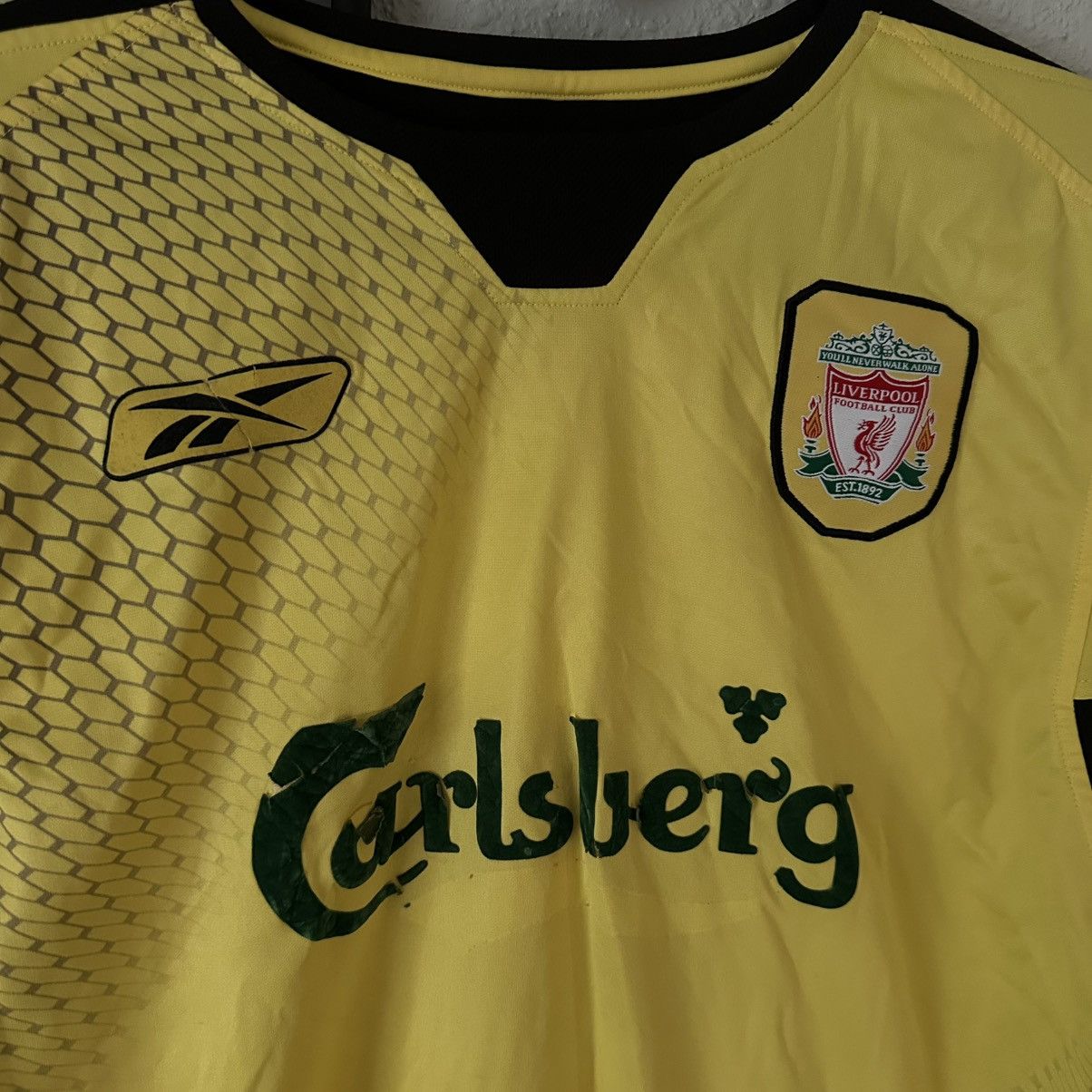 Reebok 2004-2005 LIVERPOOL REEBOK AWAY JERSEY Size US M / EU 48-50 / 2 - 3 Thumbnail