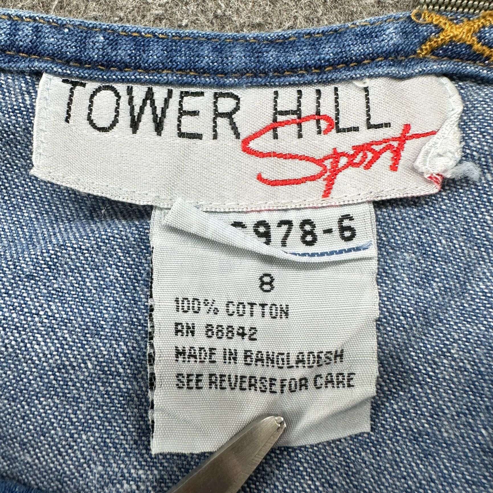 Denime VINTAGE Tower Hill Overall Dress Womens 8 Blue Denim Midi Cottagecore 90s Denim Size 30" / US 8 / IT 44 - 2 Thumbnail