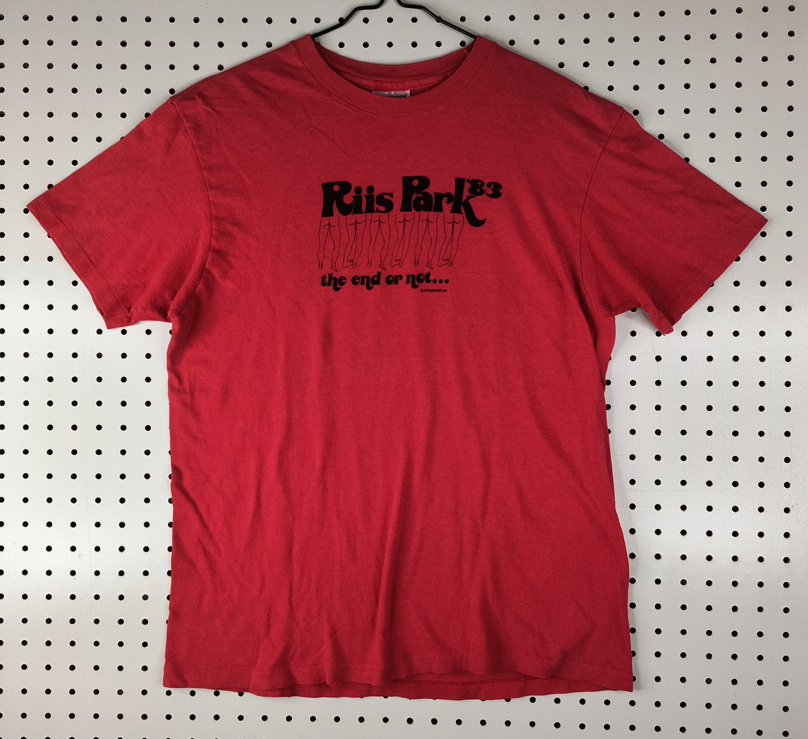Vintage Vintage nude beach Riis park the end of not 1983 tee Size US L / EU 52-54 / 3 - 2 Thumbnail