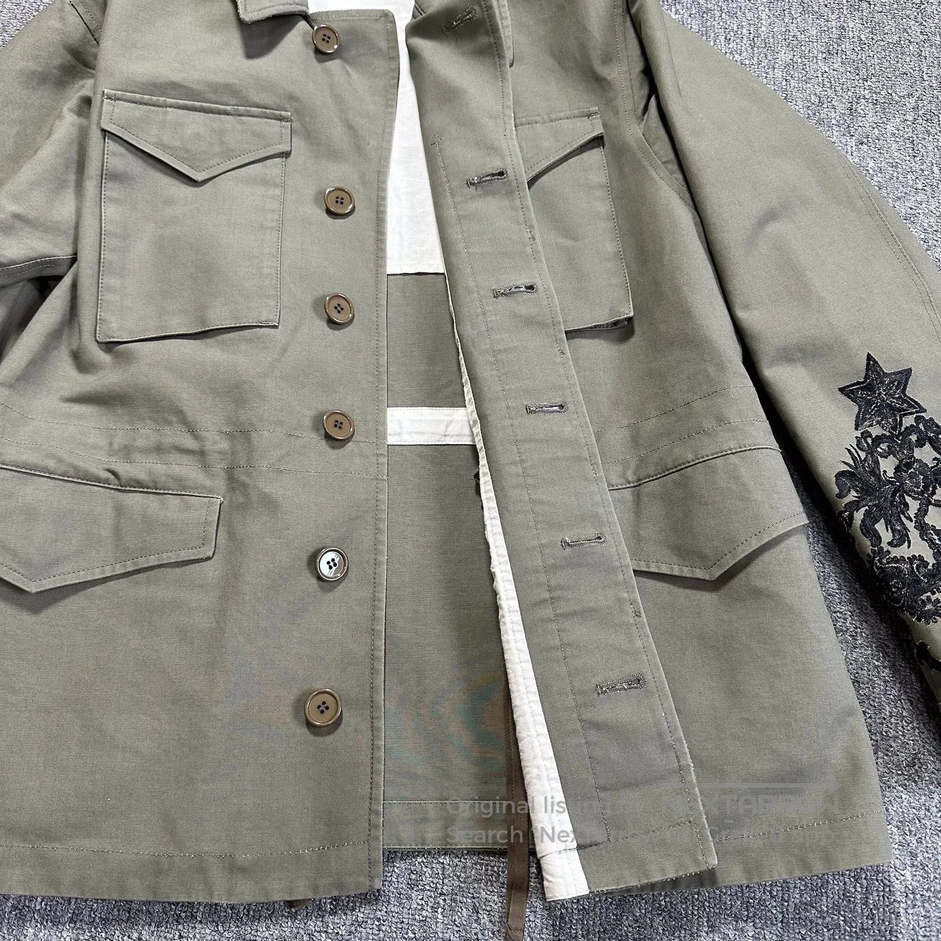 Alexander McQueen olive green embroidered military jacket. Size US L / EU 52-54 / 3 - 3 Thumbnail